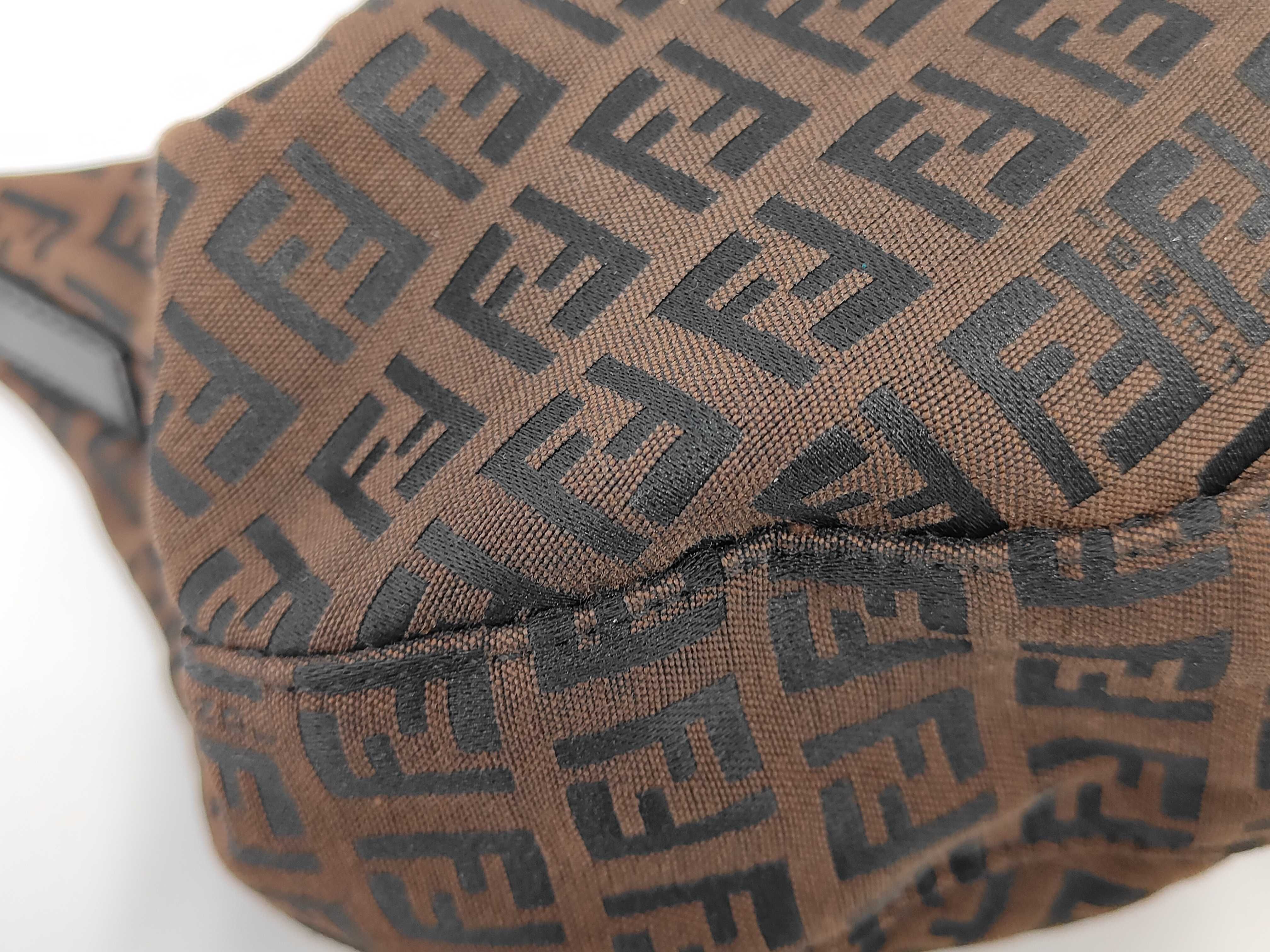 Zucca Mamma Bucket Shoulder Bag — view 3