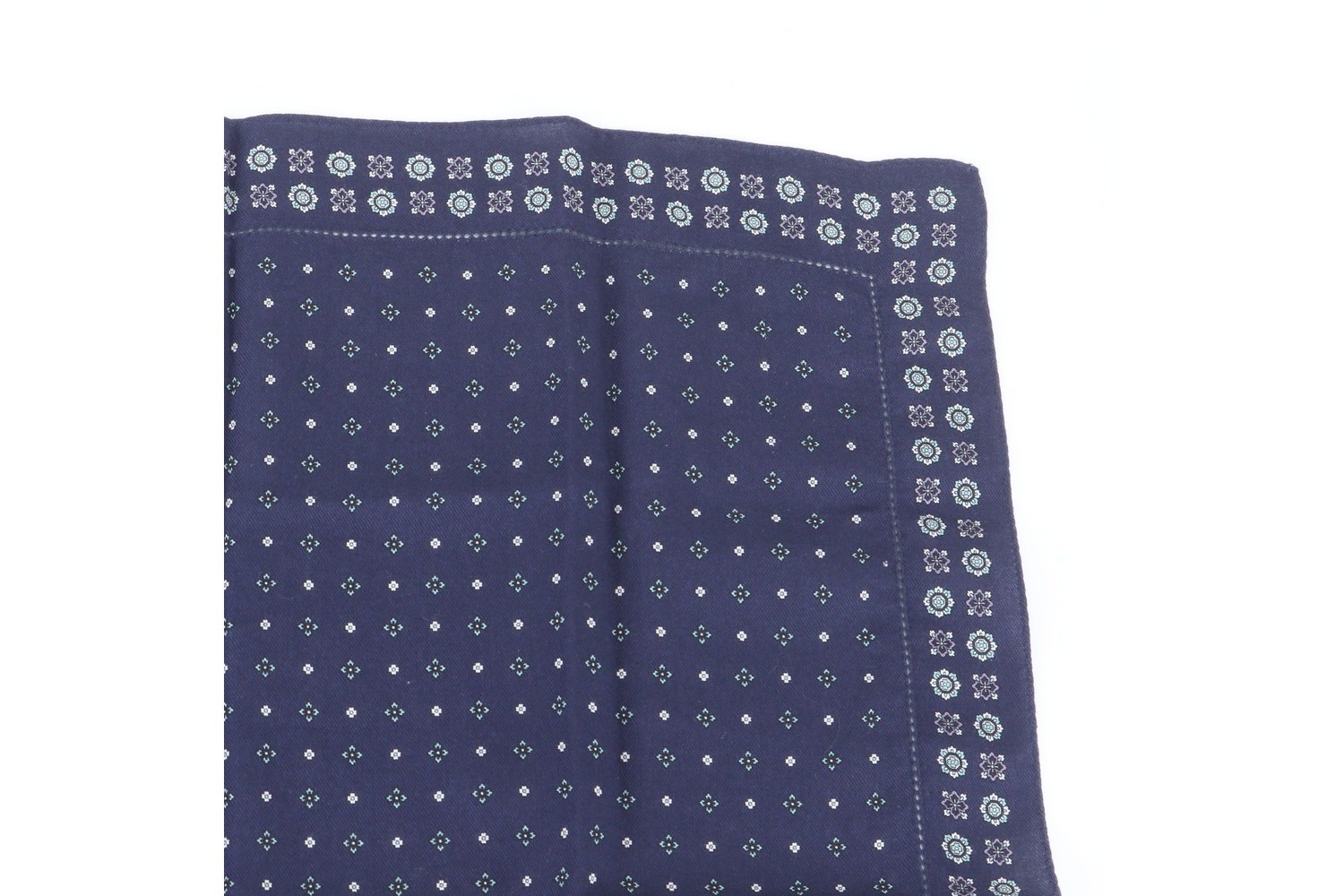 Scarf with tags — view 3