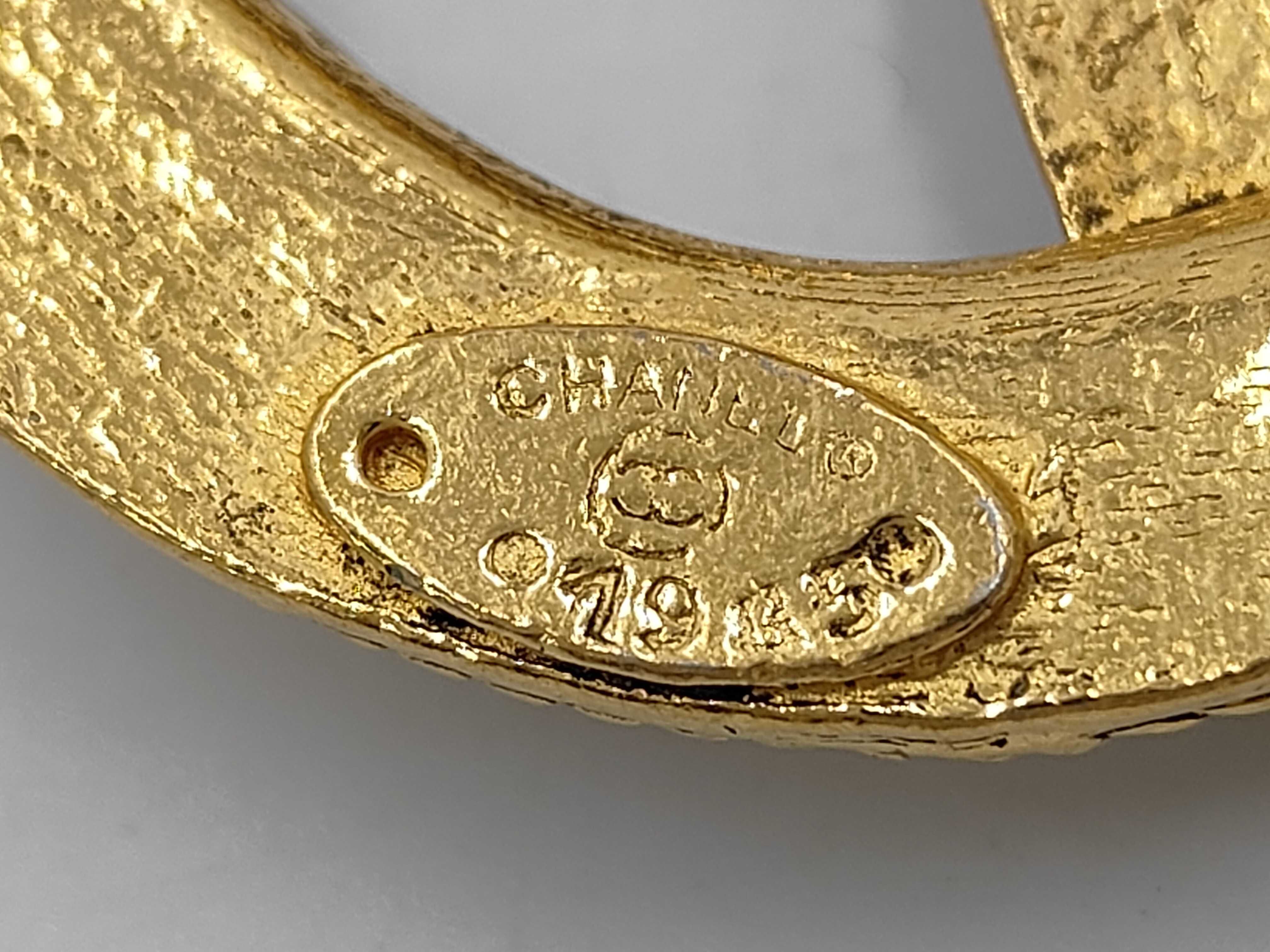1985 Vintage Coco Mark Gripoix Necklace Gold Necklace — view 4