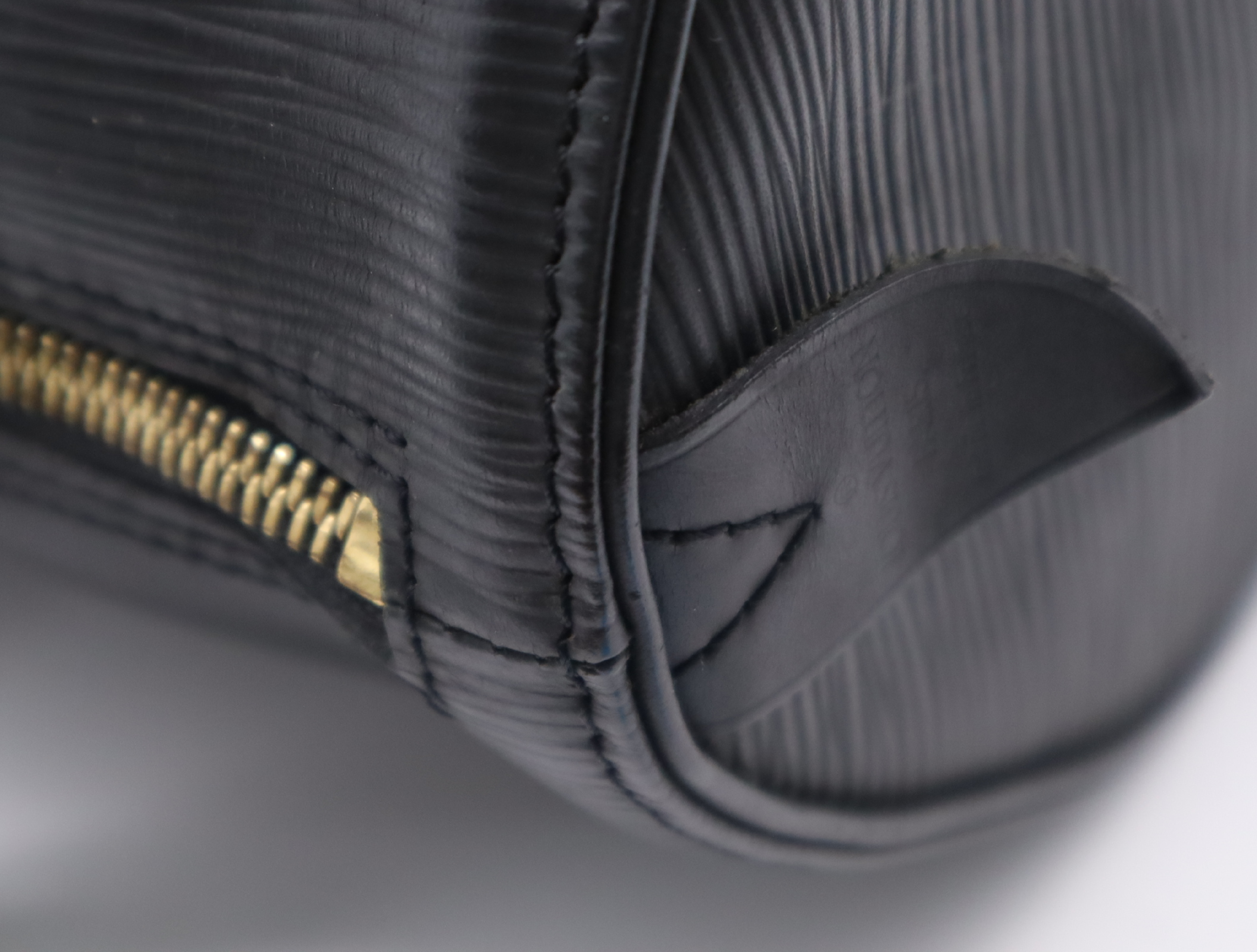 M59022 Epi Speedy 30 Noir Handbag — view 11