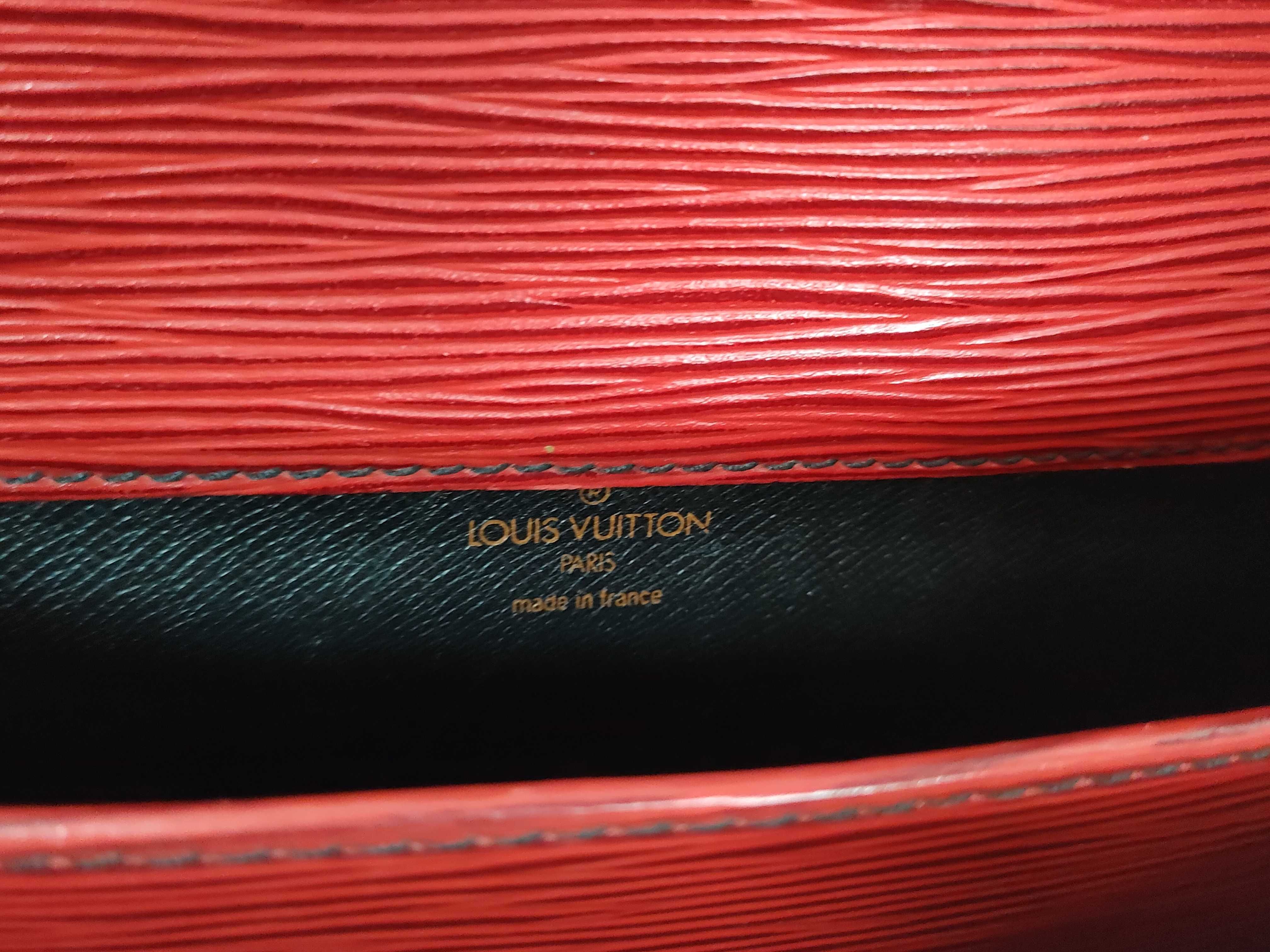 Epi LV Epi Cartouchiere Shoulder Bag — view 12