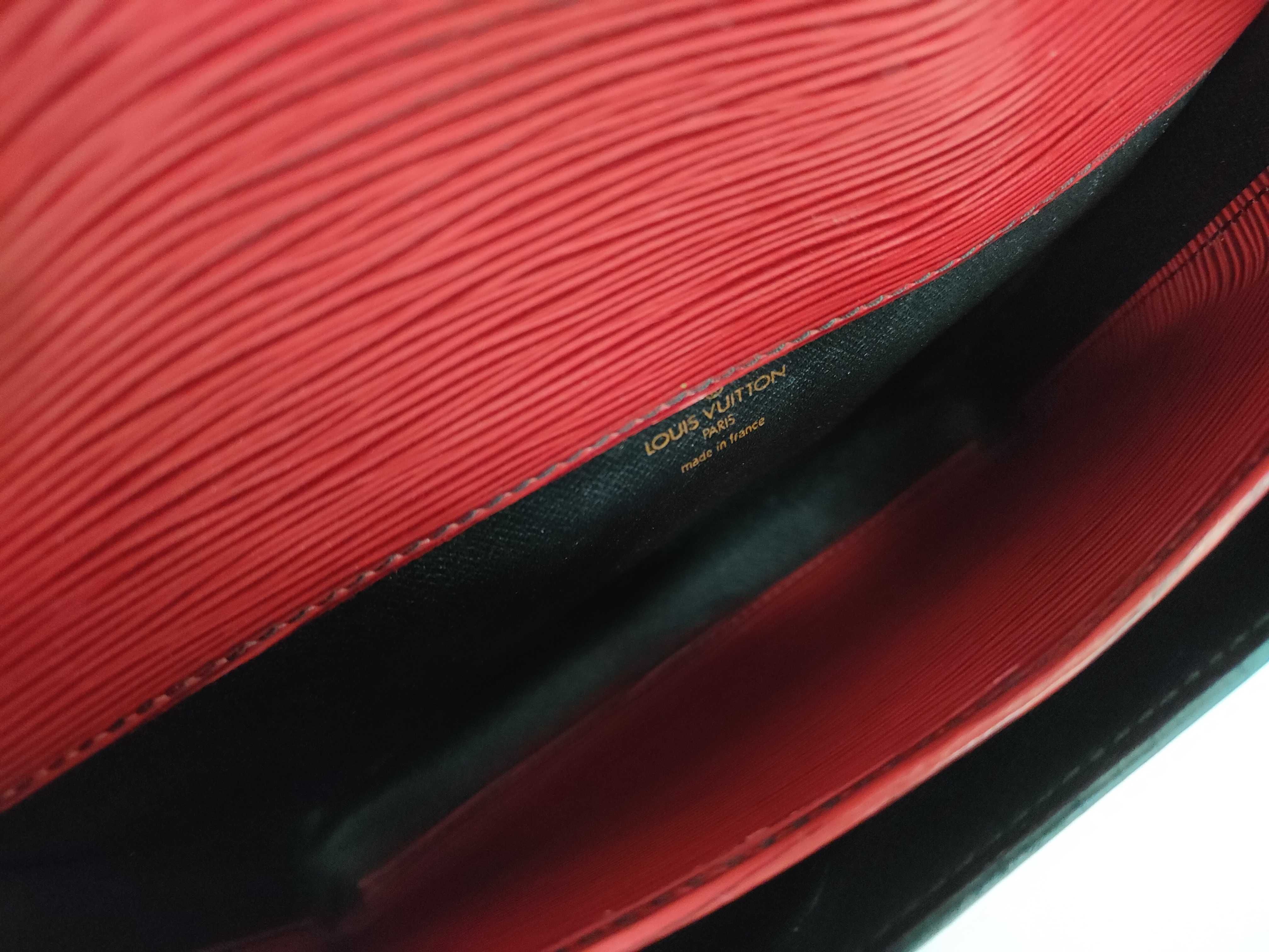 Epi LV Epi Cartouchiere Shoulder Bag — view 9