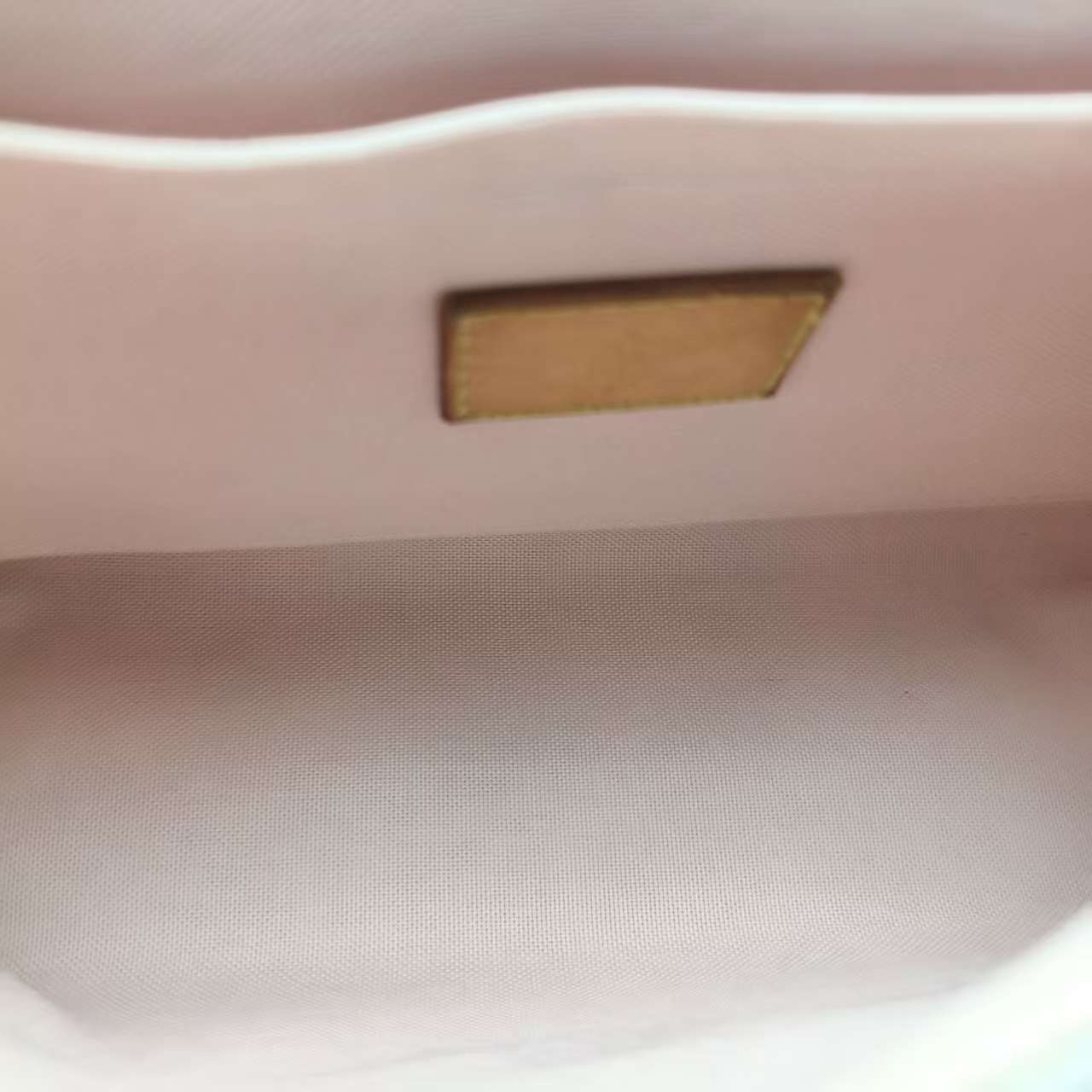 【*Shipped from: China*】LOUIS VUITTON Croisette PU Shoulder Bag — view 9