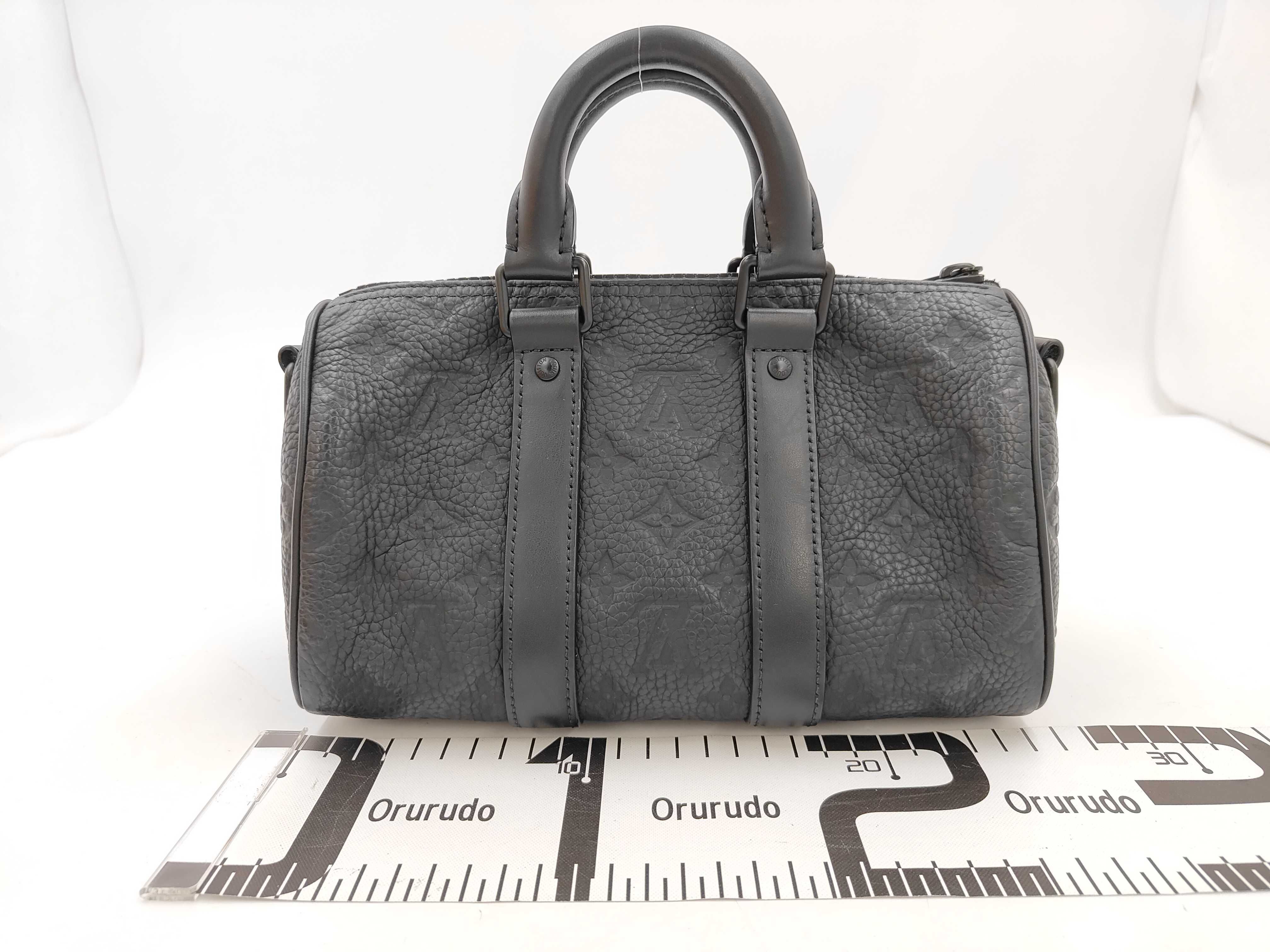 LV Taurillon Monogram Keepall Bandoulière 25 M20900 RFID Handbag — view 2