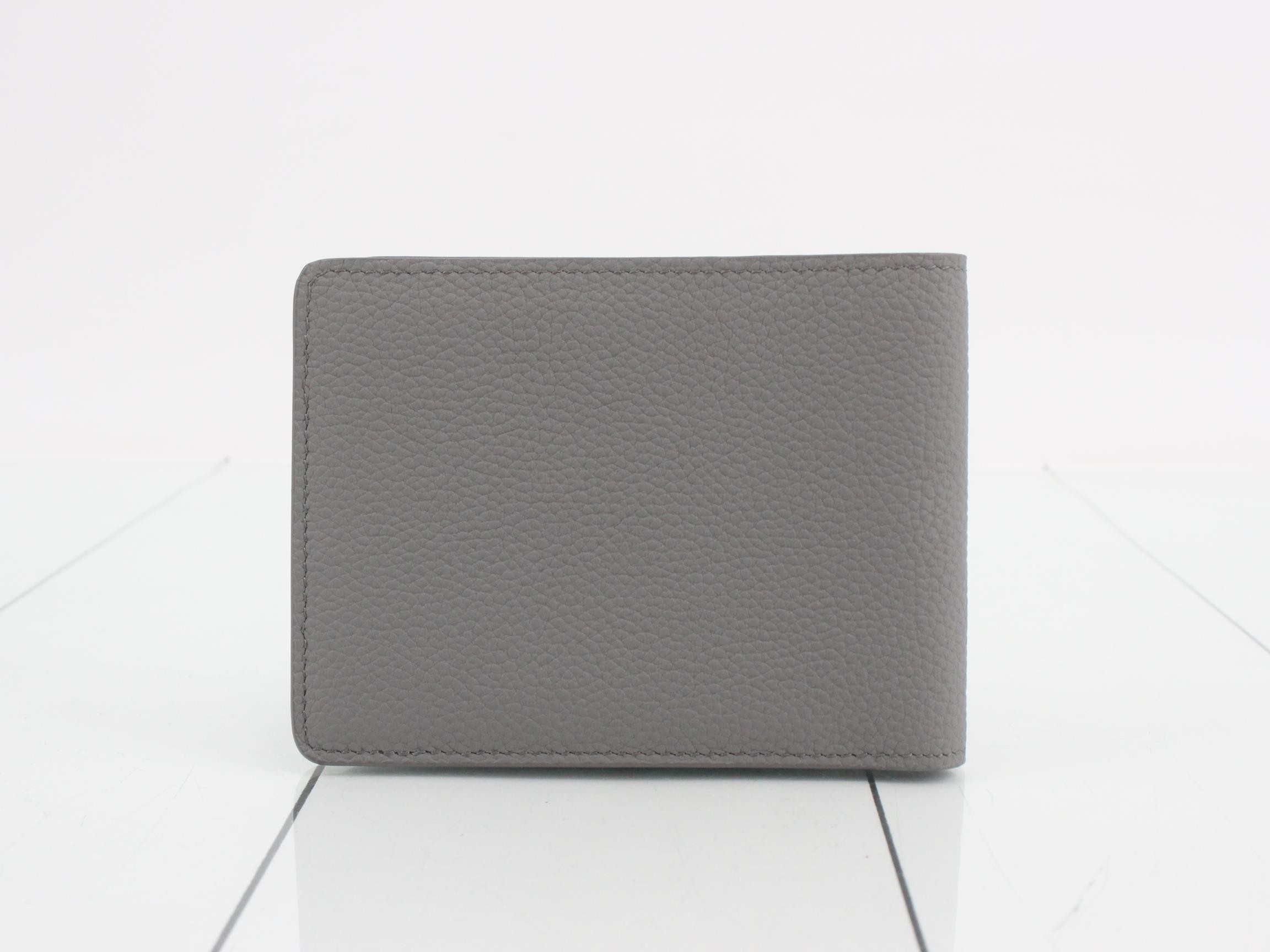 Portefeuille Multiple, unused. — view 2
