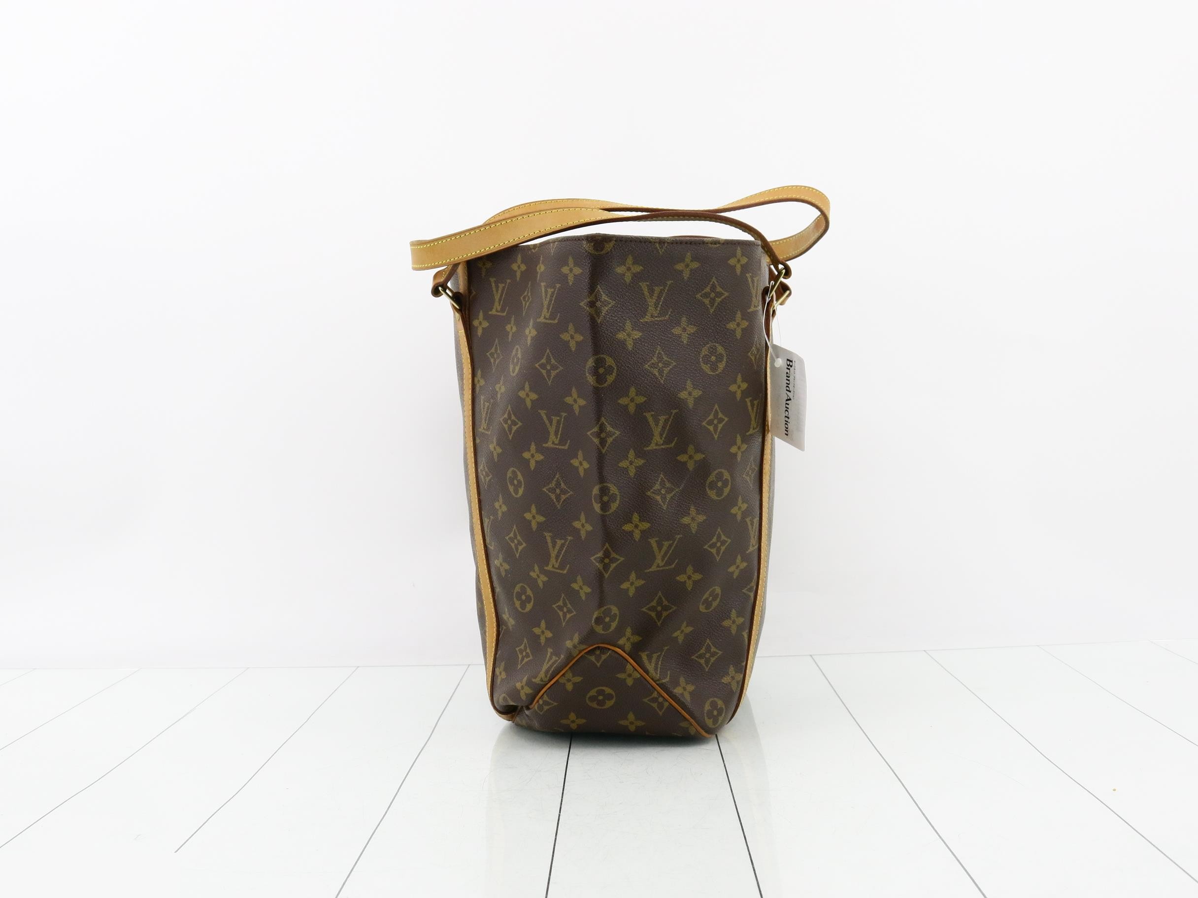 Sack Shopping — view 3