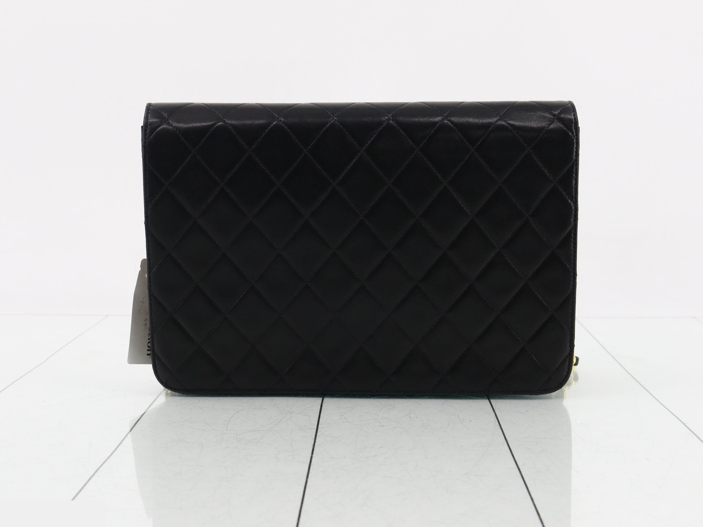 Matelassé (bag) - Shoulder bag — view 2