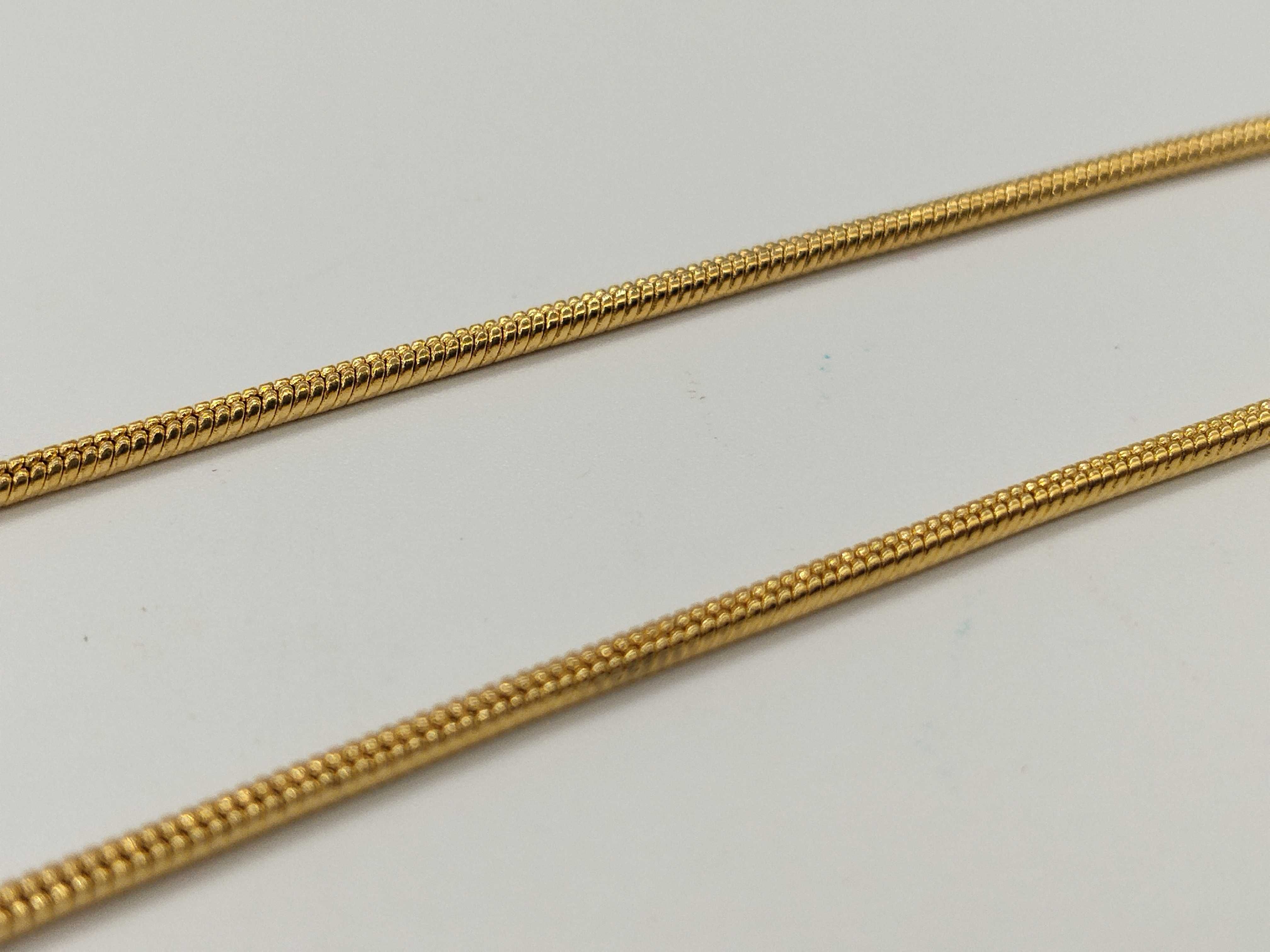 D-mark necklace — view 4
