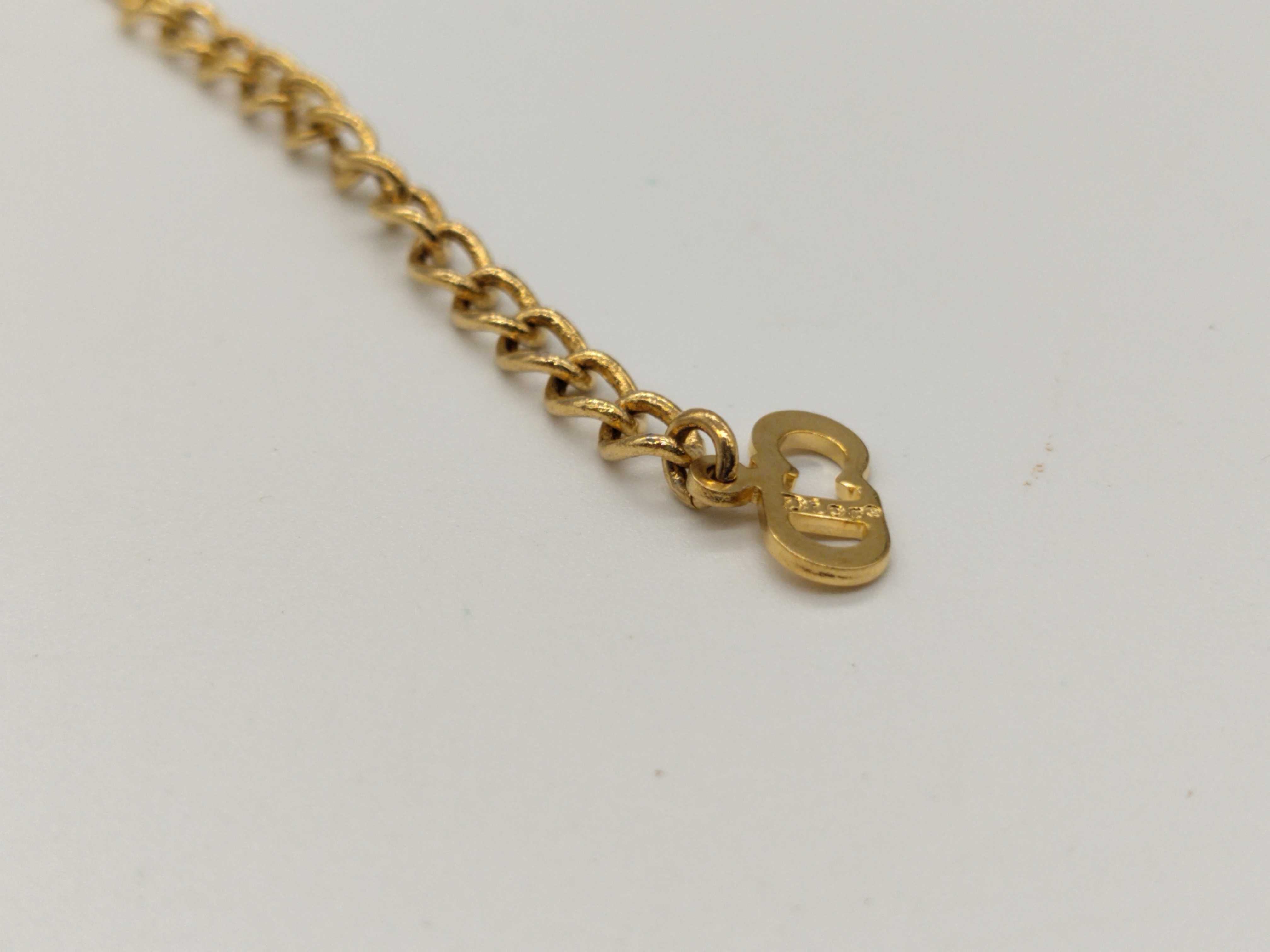 D-mark necklace — view 7
