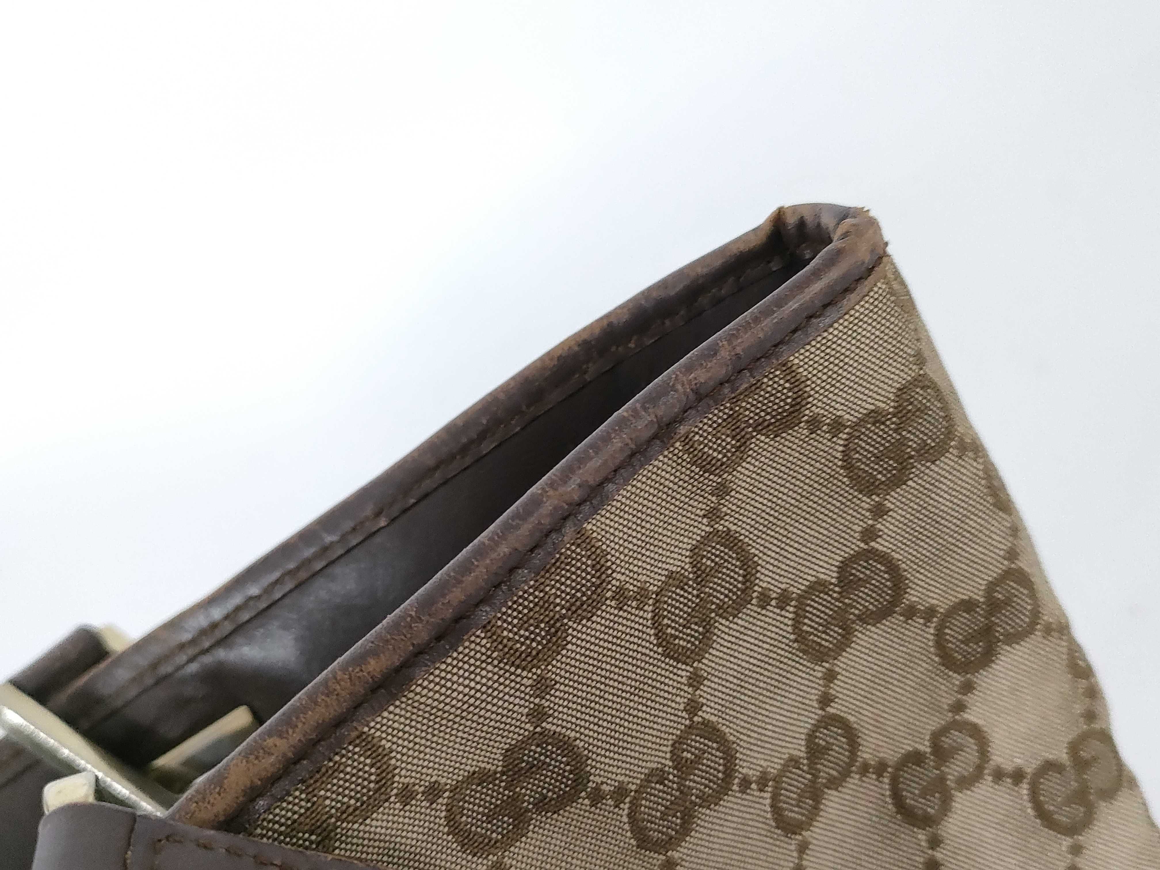 GG Canvas Gucci Tote Bag — view 14