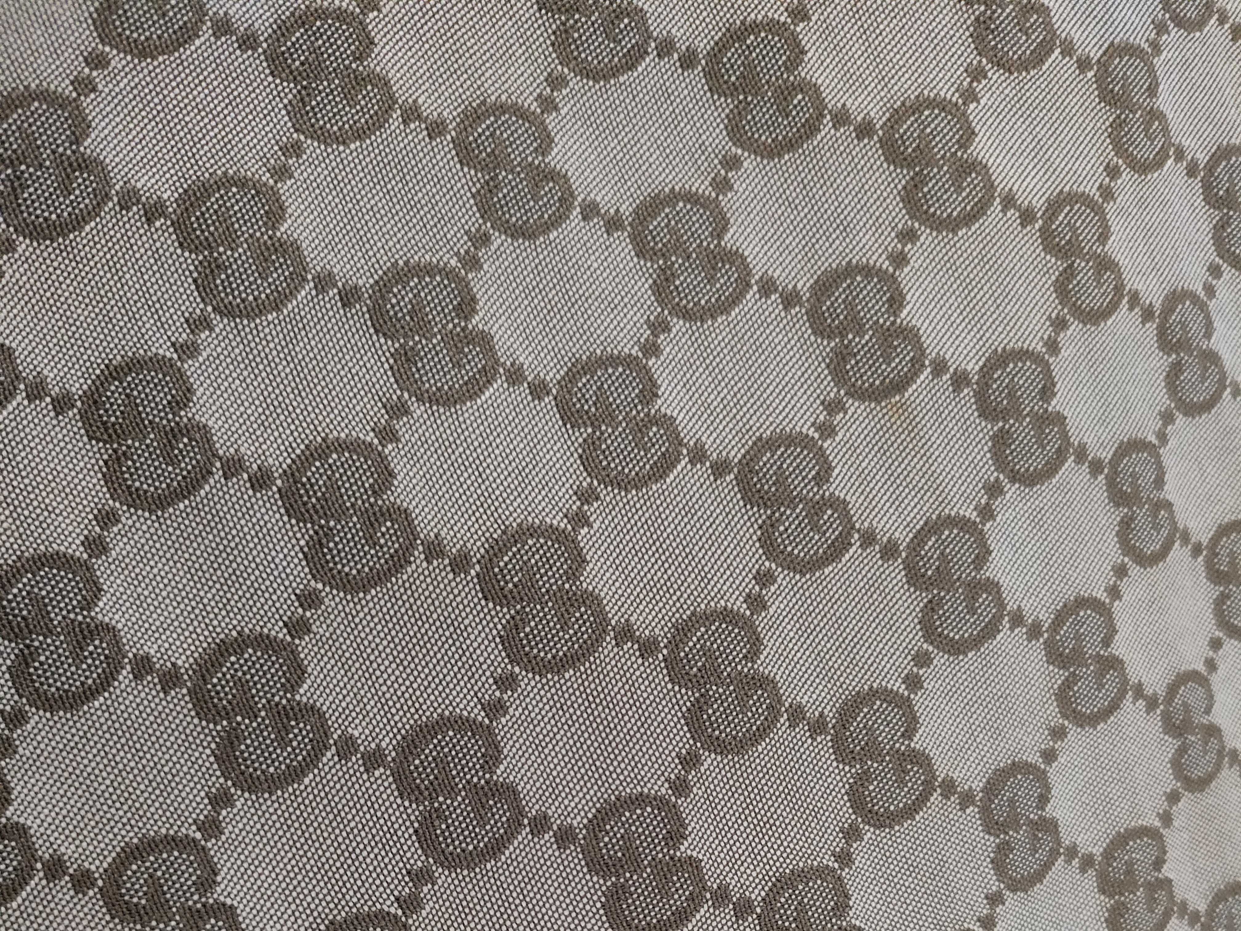 GG Canvas Gucci Tote Bag — view 15