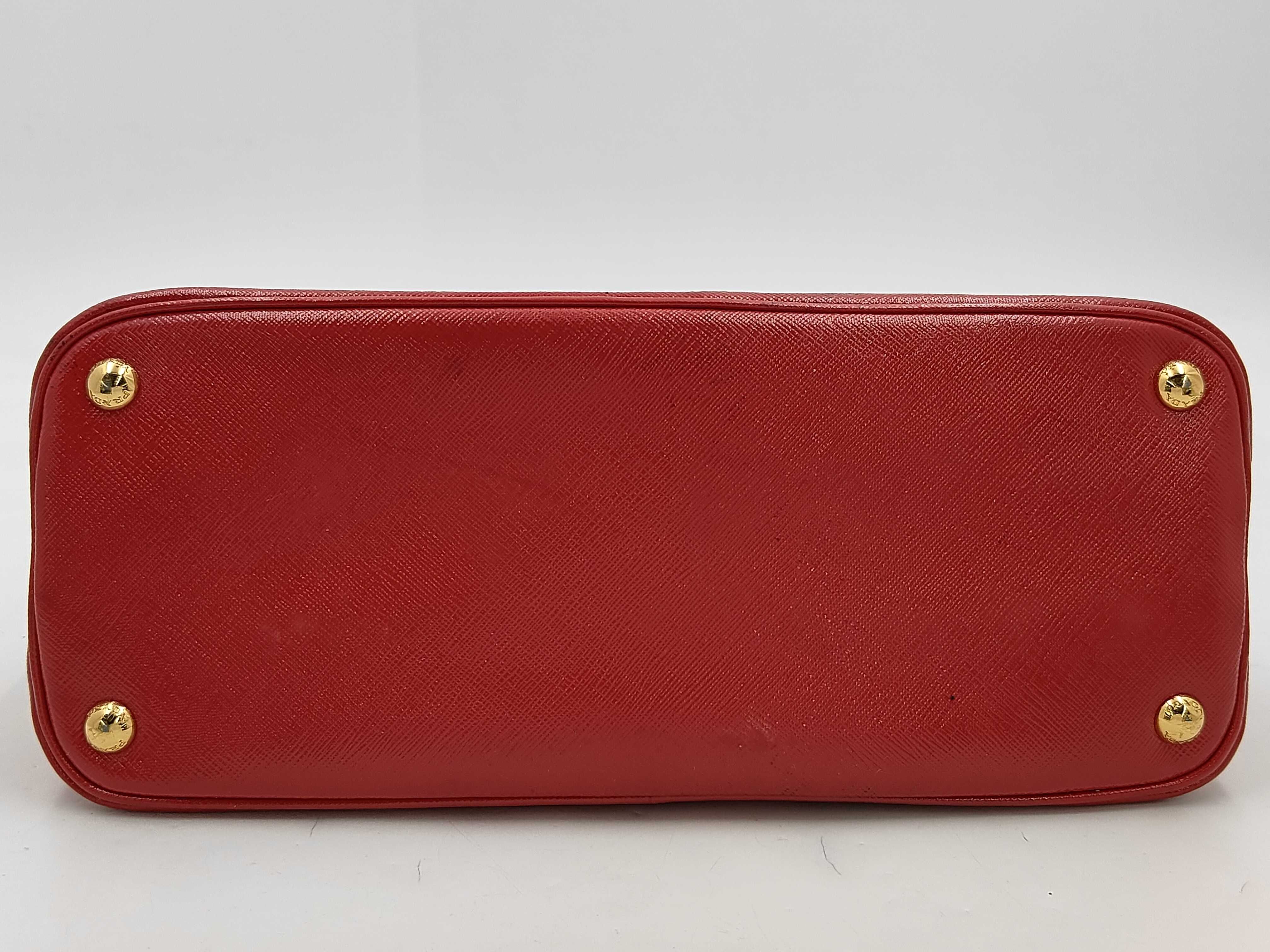 handbag — view 3