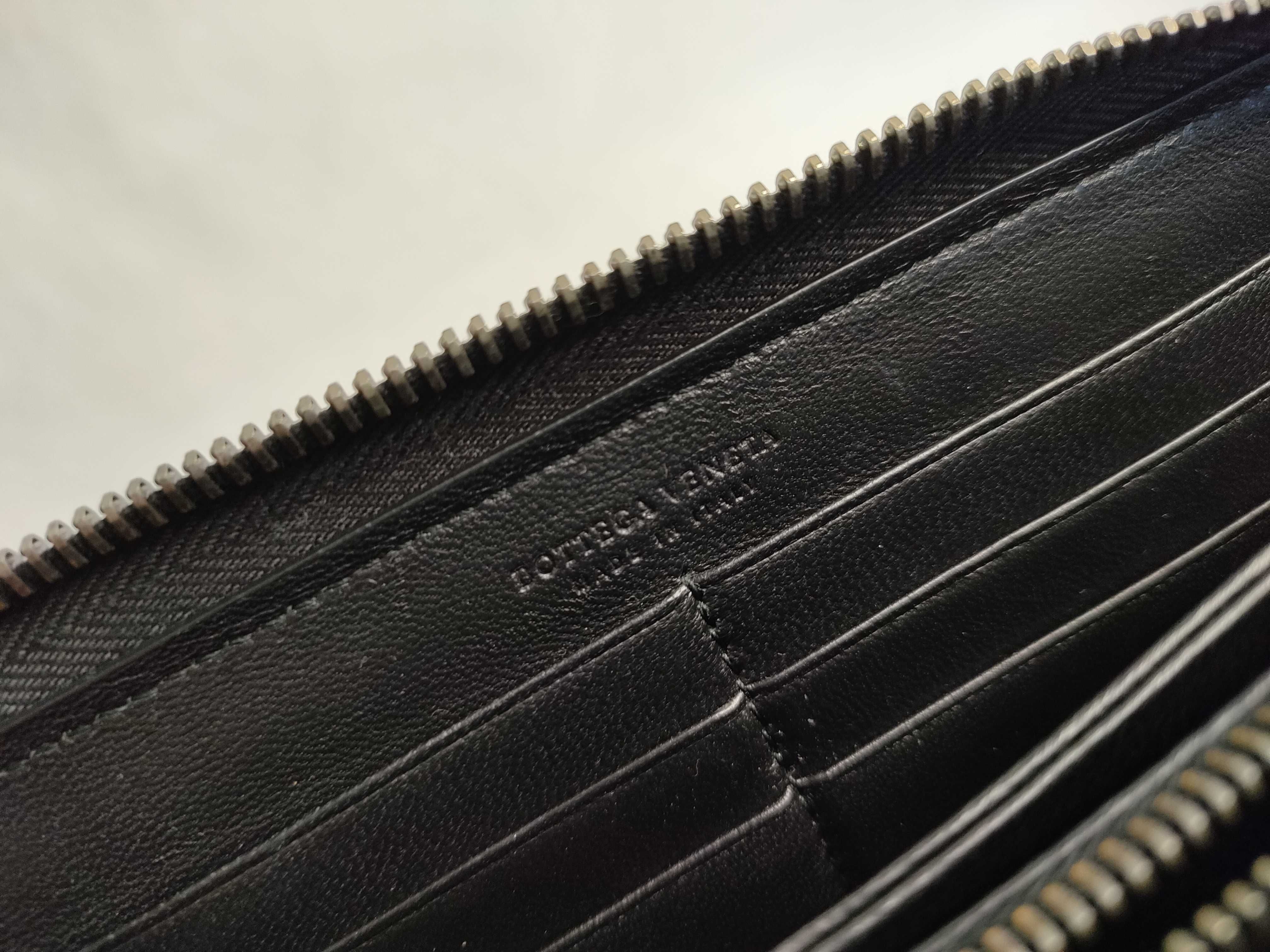 Intrecciato Round Zipper Long Wallet 114076 — view 13