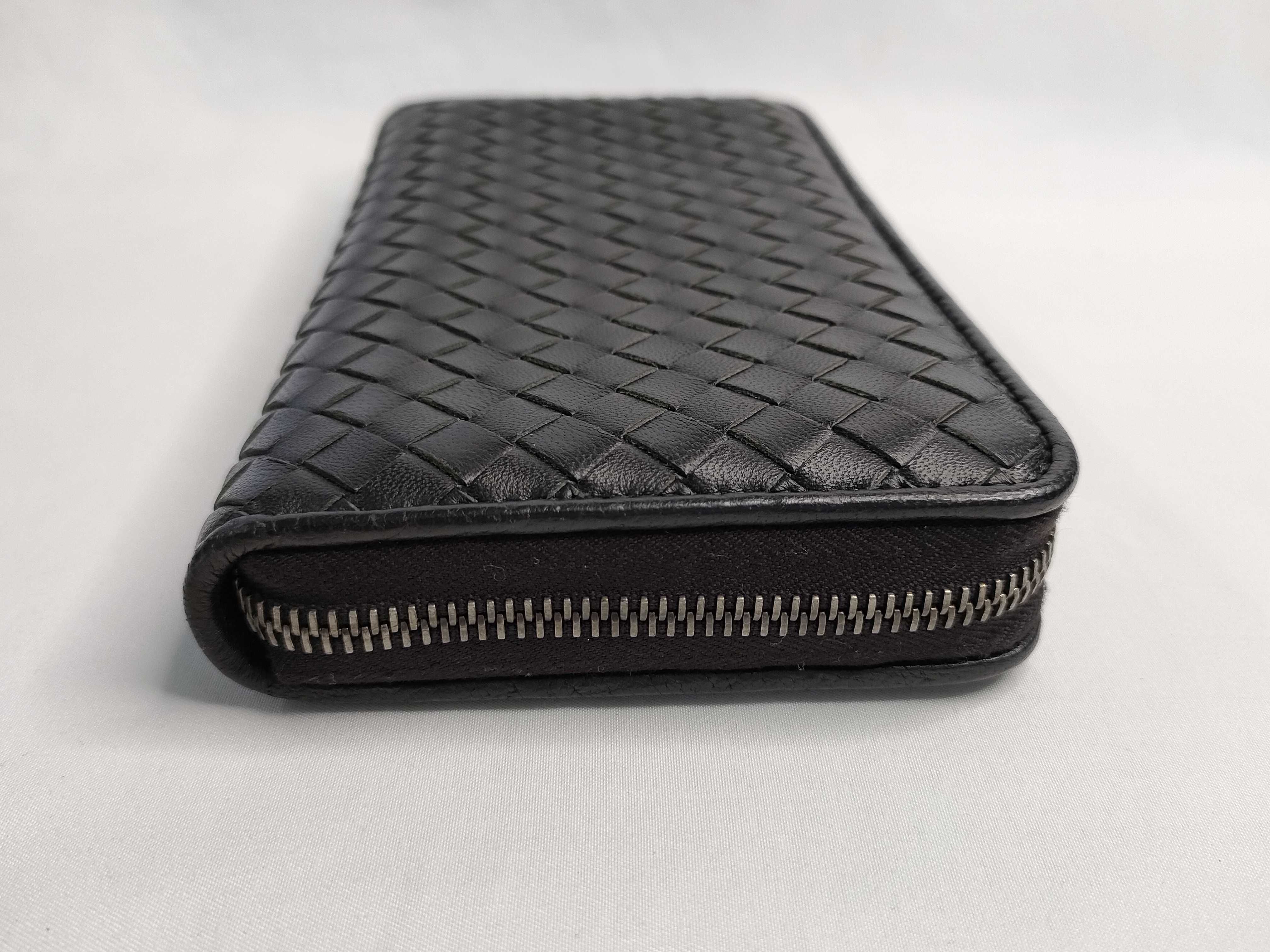 Intrecciato Round Zipper Long Wallet 114076 — view 5