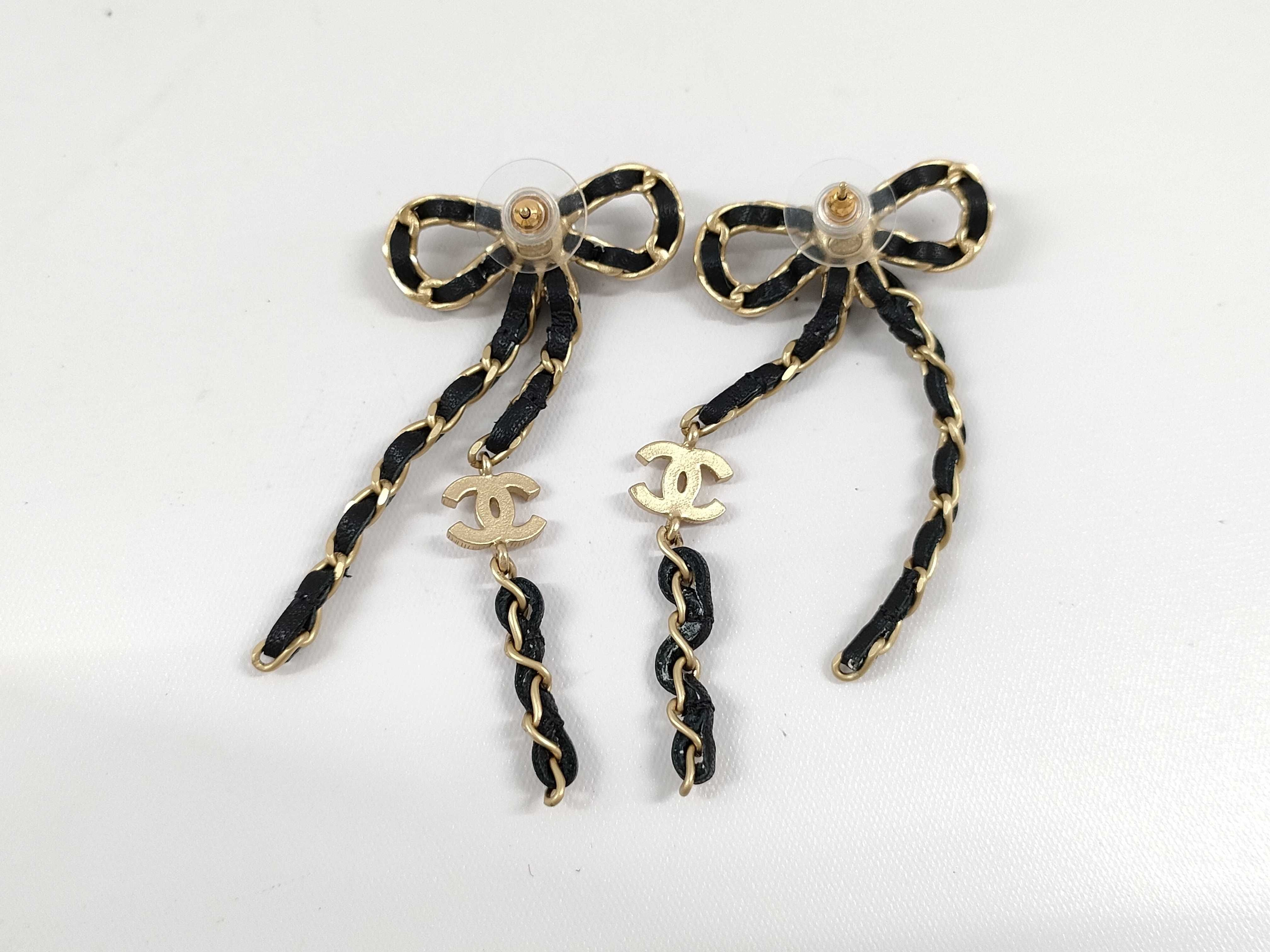 earrings — view 2