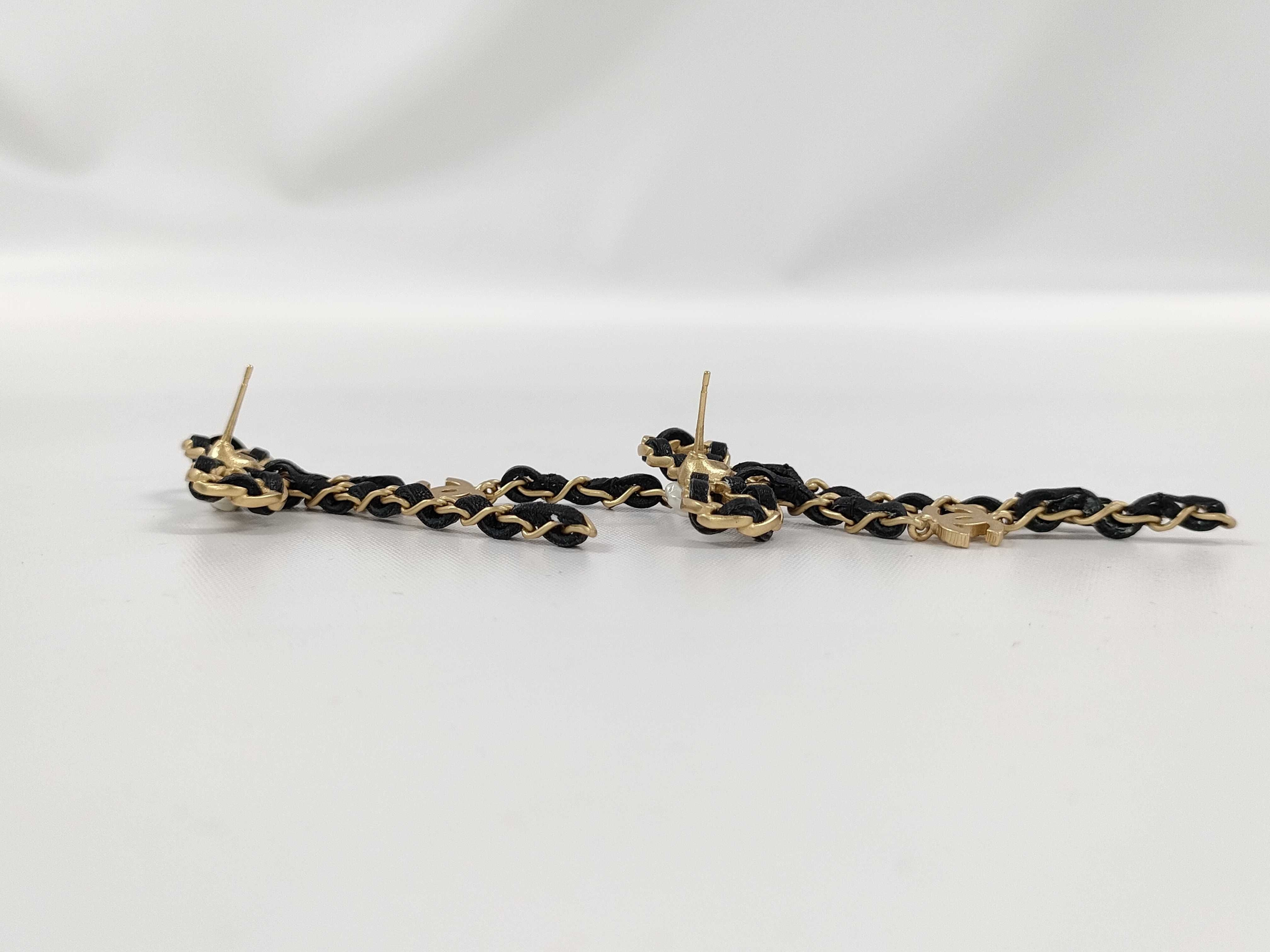 earrings — view 4