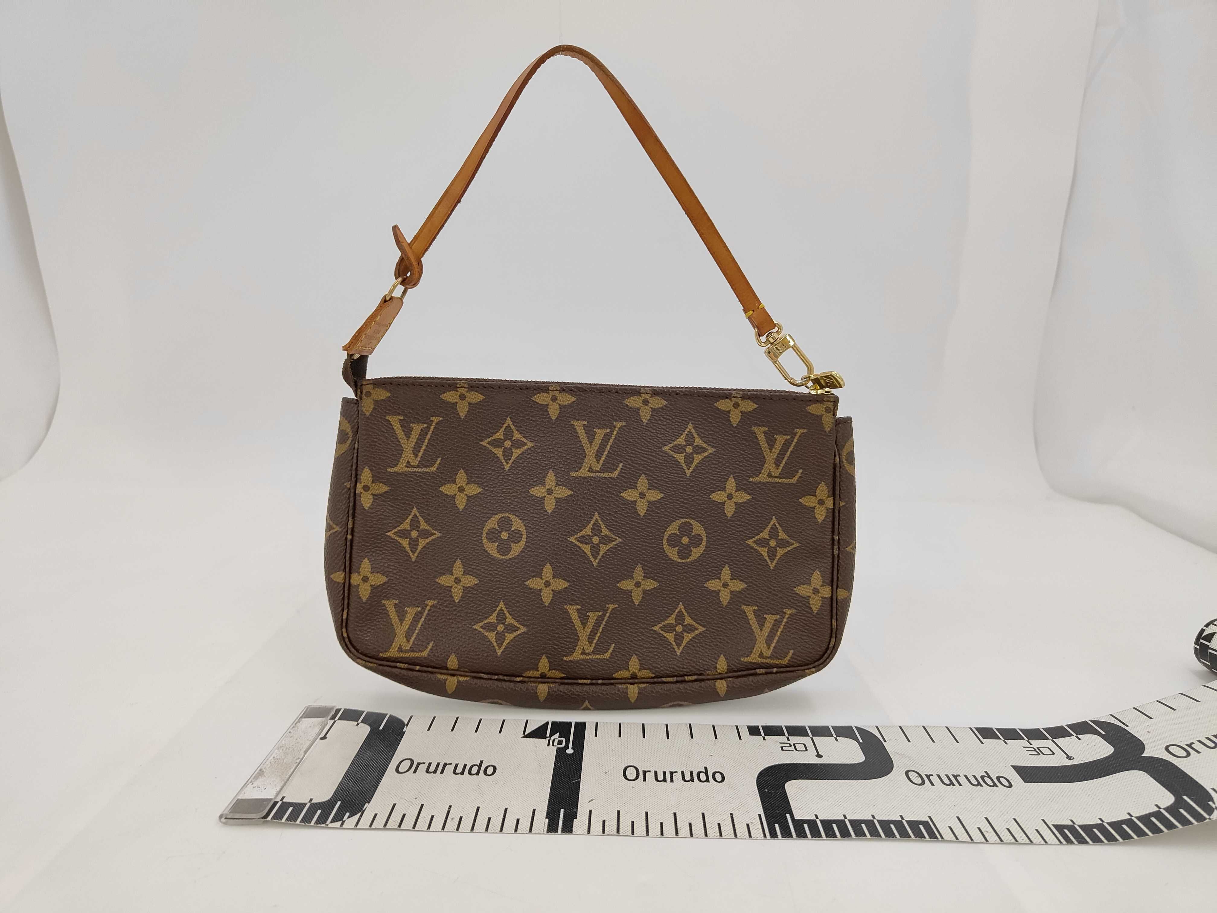Monogram Louis Vuitton Monogram Accessoires AR1917 Handbag — view 2