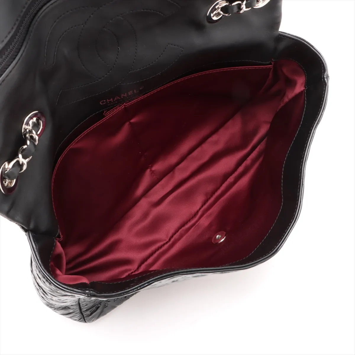 Matelasse patent leather single flap double chain bag black silver hardware 14077625 14th series — view 7