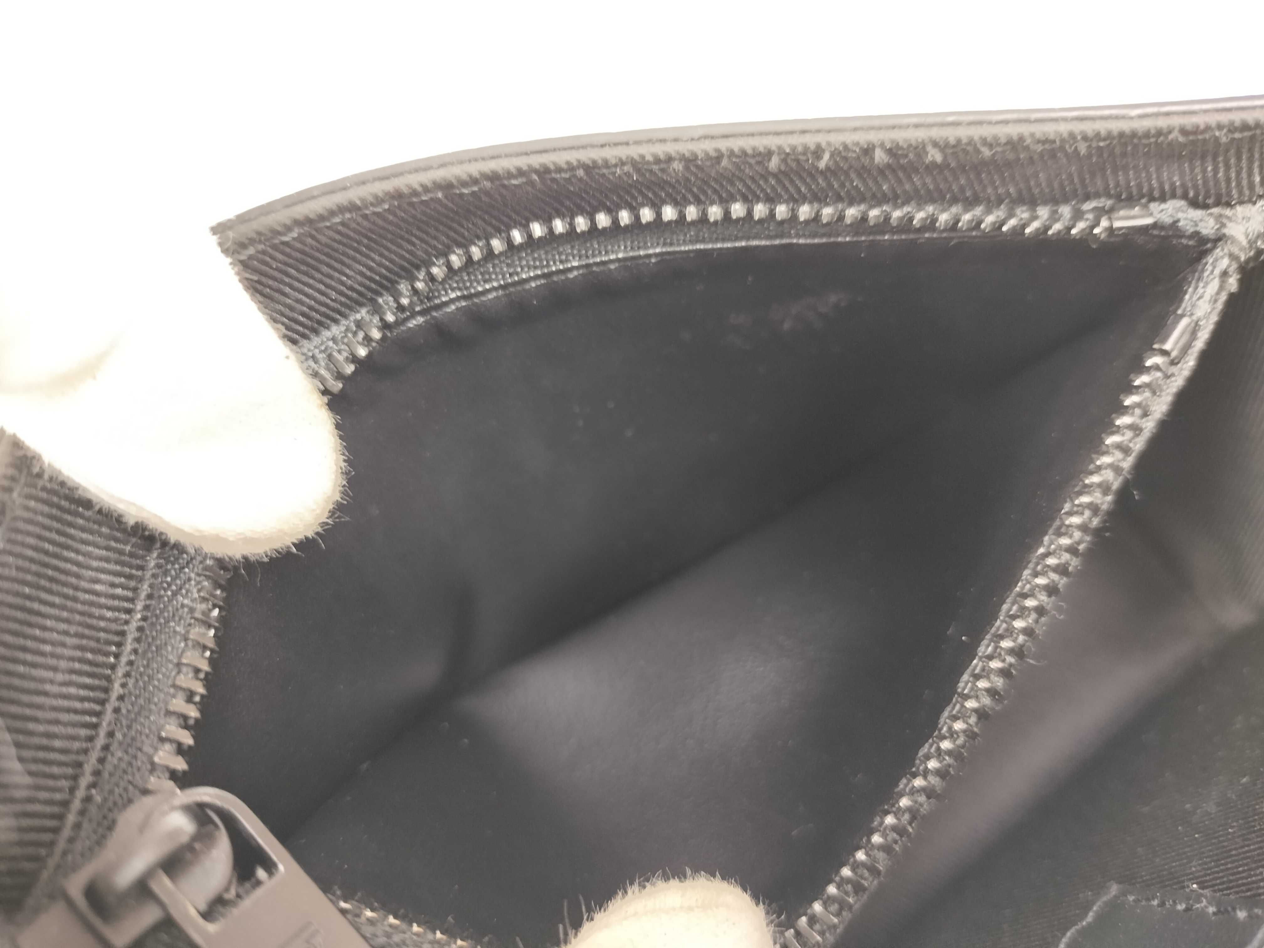 M82085 LV Aerogram Fast Line Wearable Wallet Black Shoulder Bag with Dust Bag — view 11