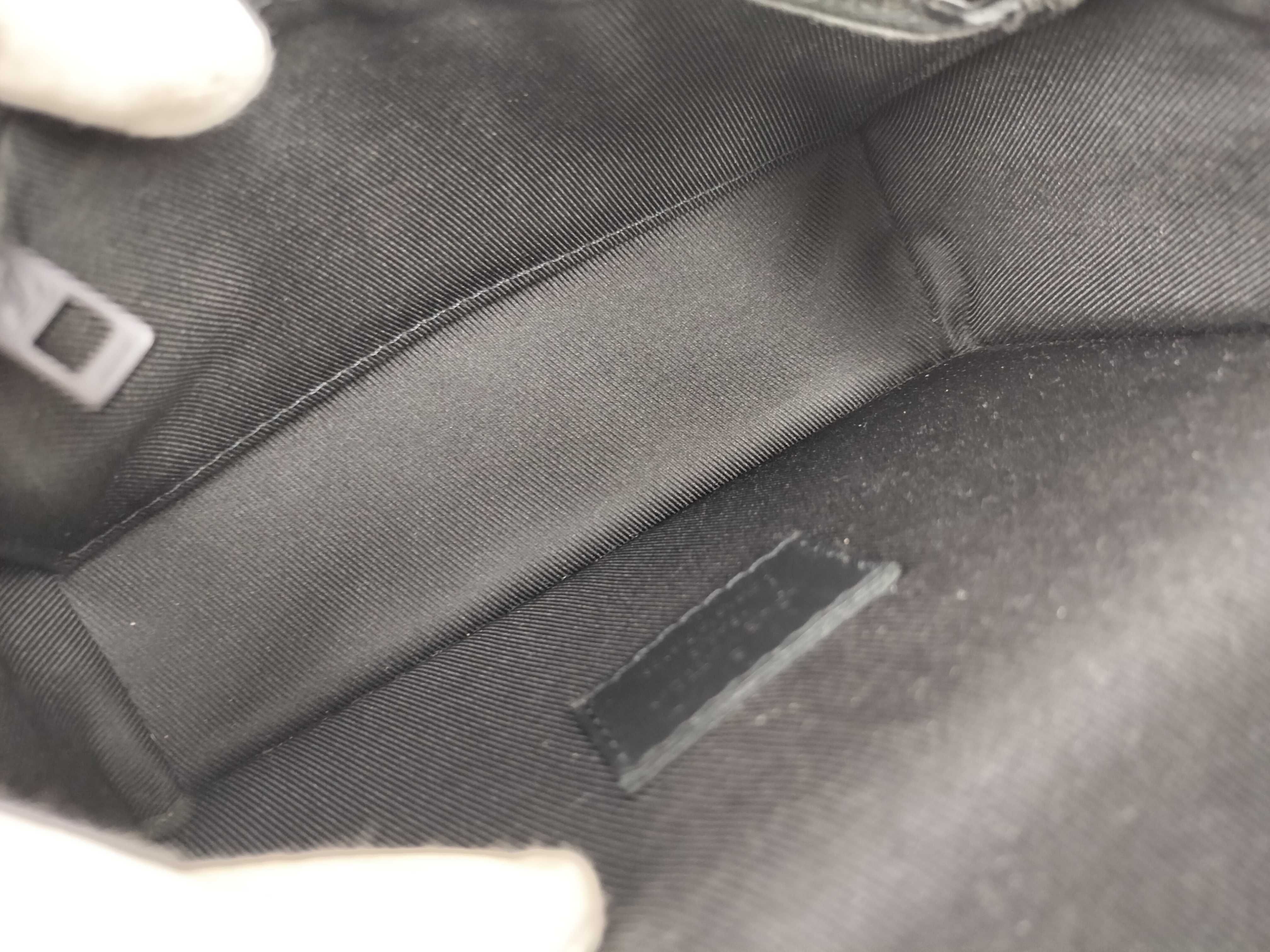 M82085 LV Aerogram Fast Line Wearable Wallet Black Shoulder Bag with Dust Bag — view 10