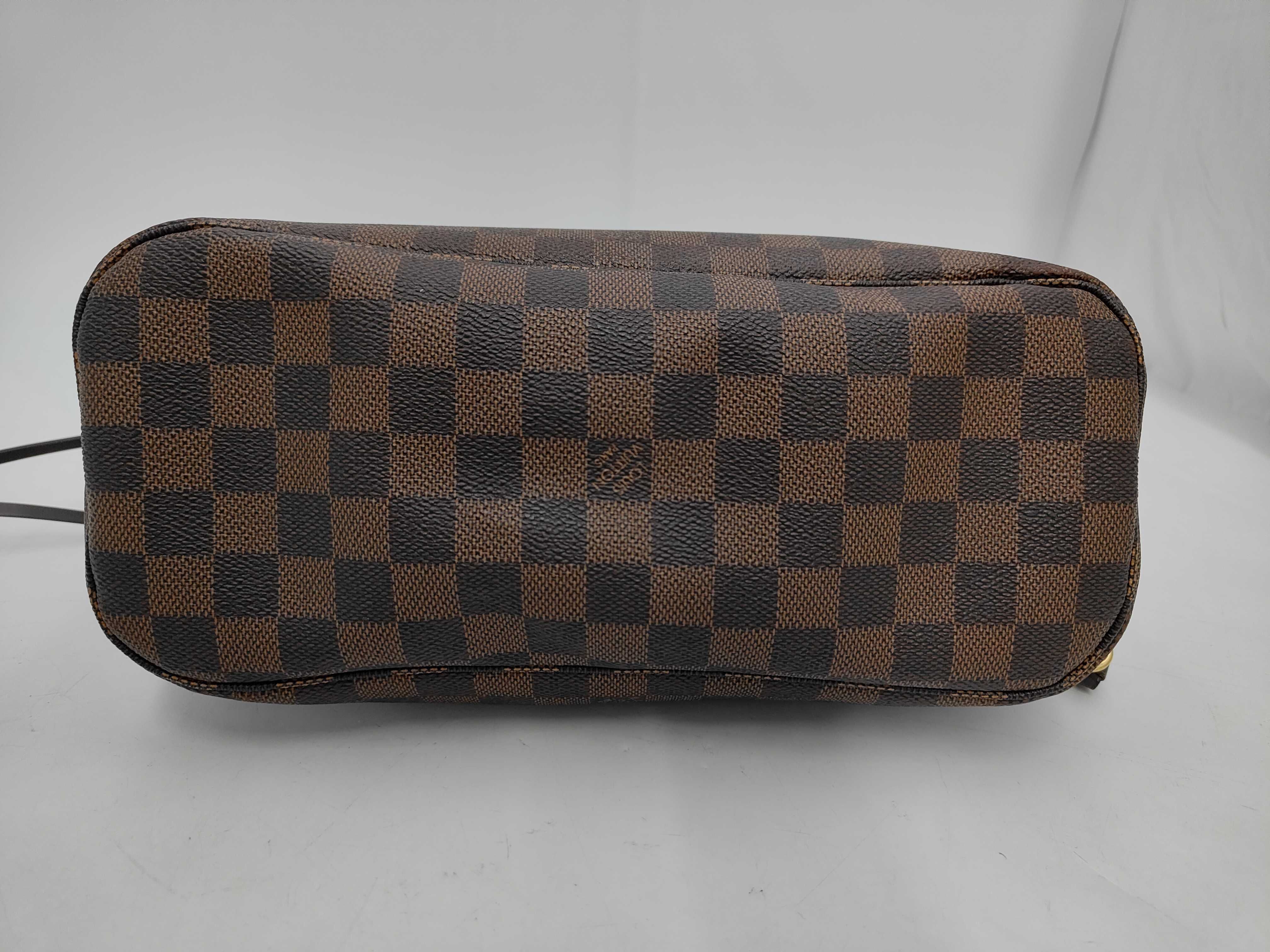 Damier Neverfull PM Damier Handbag — view 3