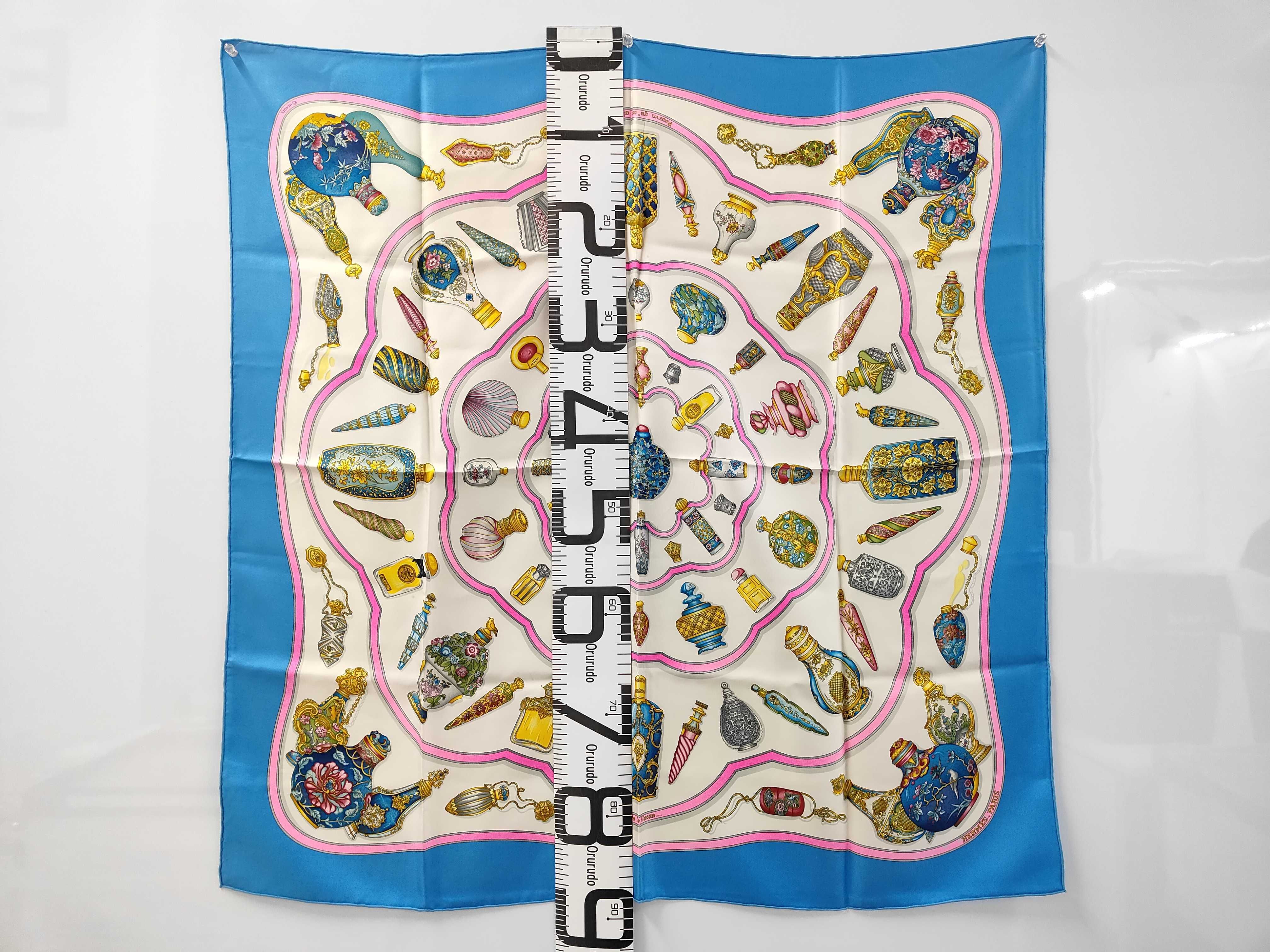 scarf carré and other accessories — view 2