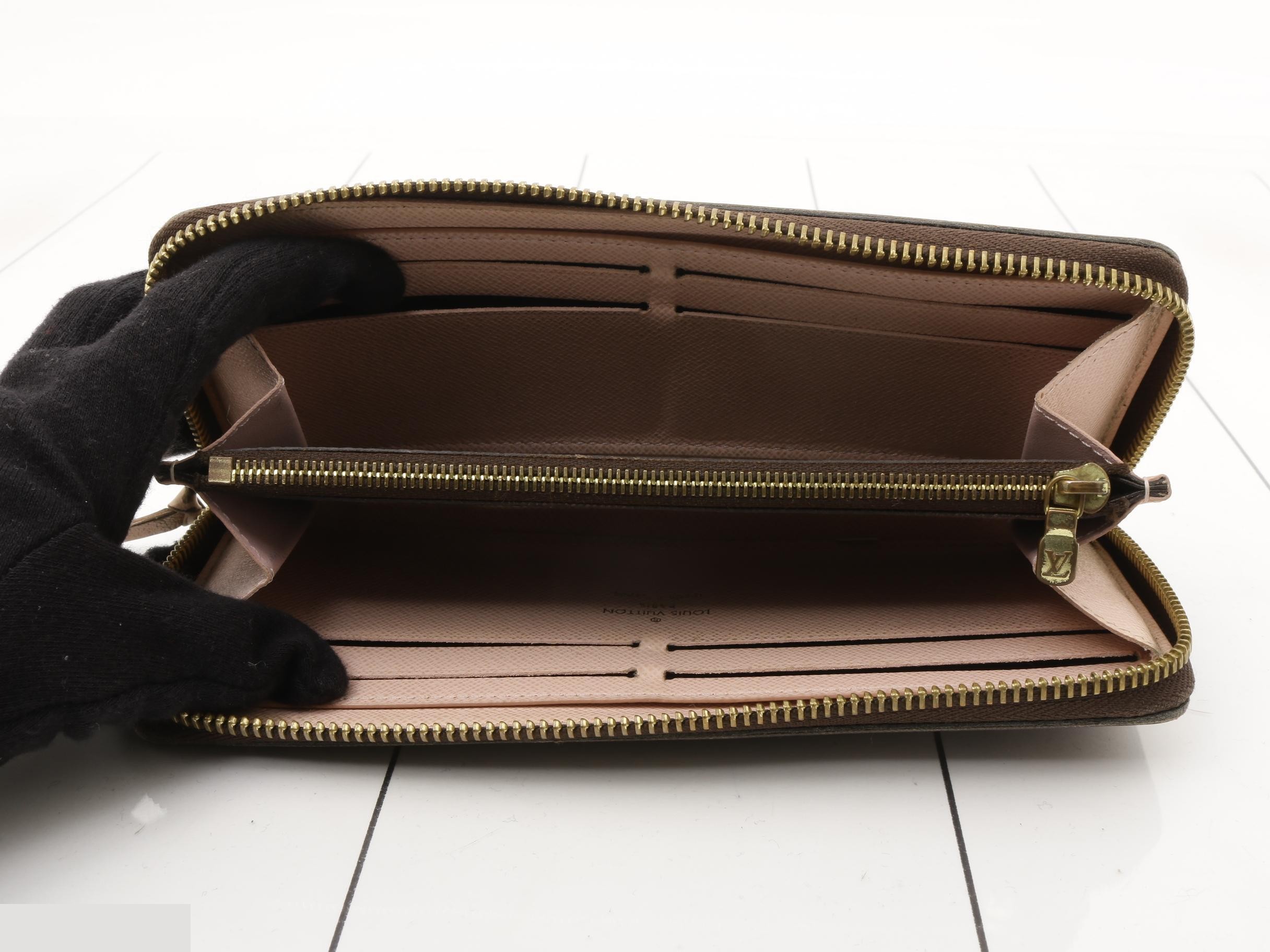 Monogram Portefeuille Clemence — view 4