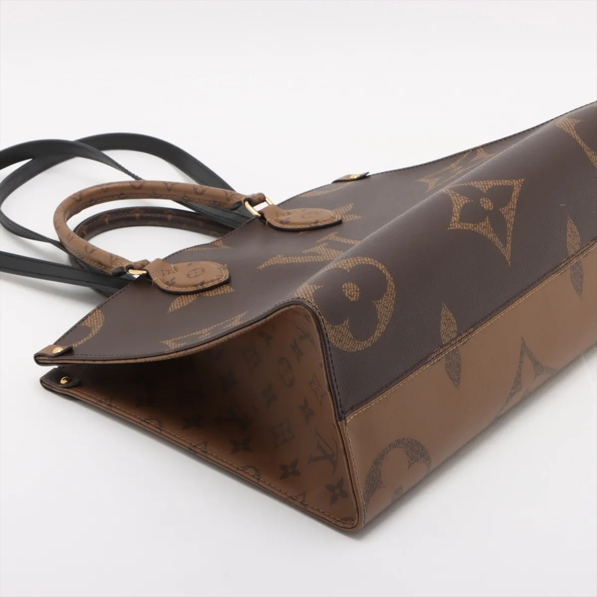 Giant Monogram Reverse On the Go MM M45321 Brown RFID reaction available — view 4