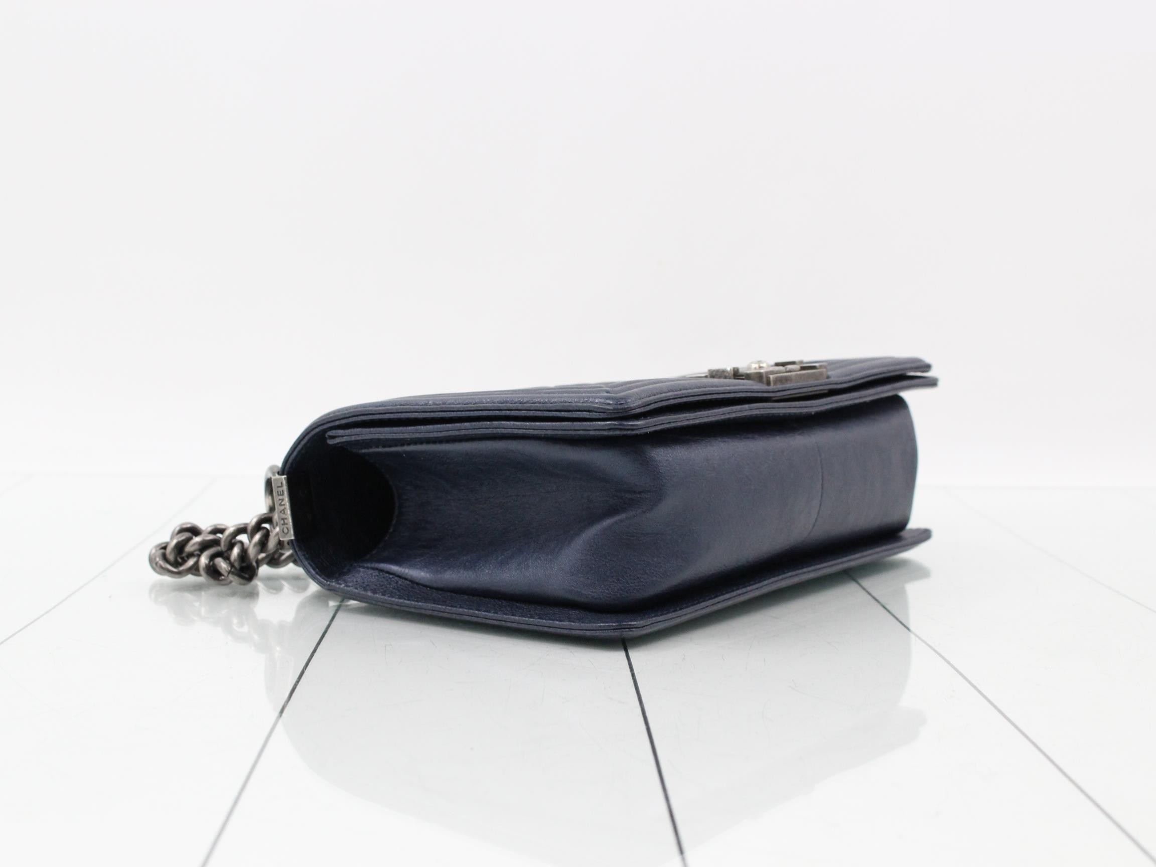 Boy Chanel Lambskin Matelassé, No. 18 — view 5