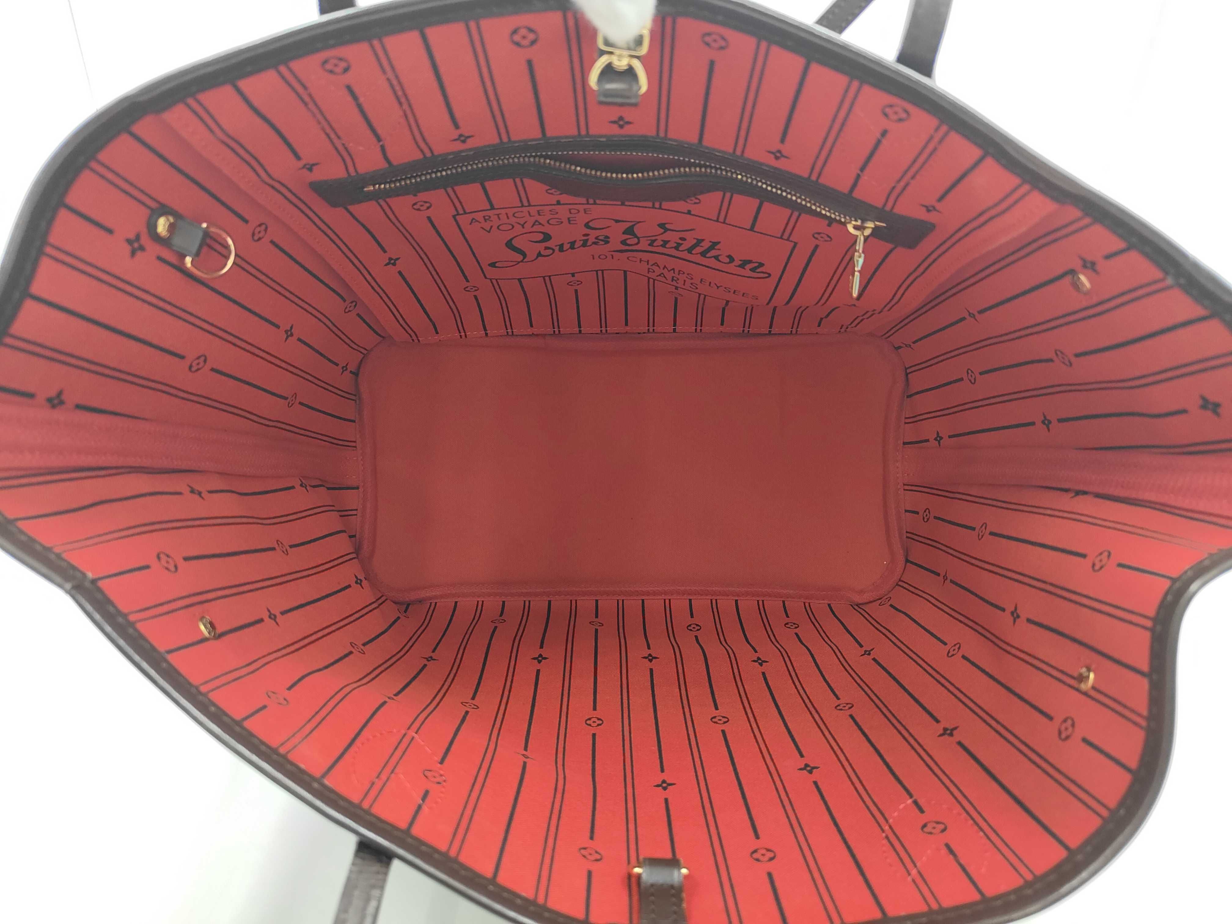 Damier Neverfull MM Tote Bag — view 9