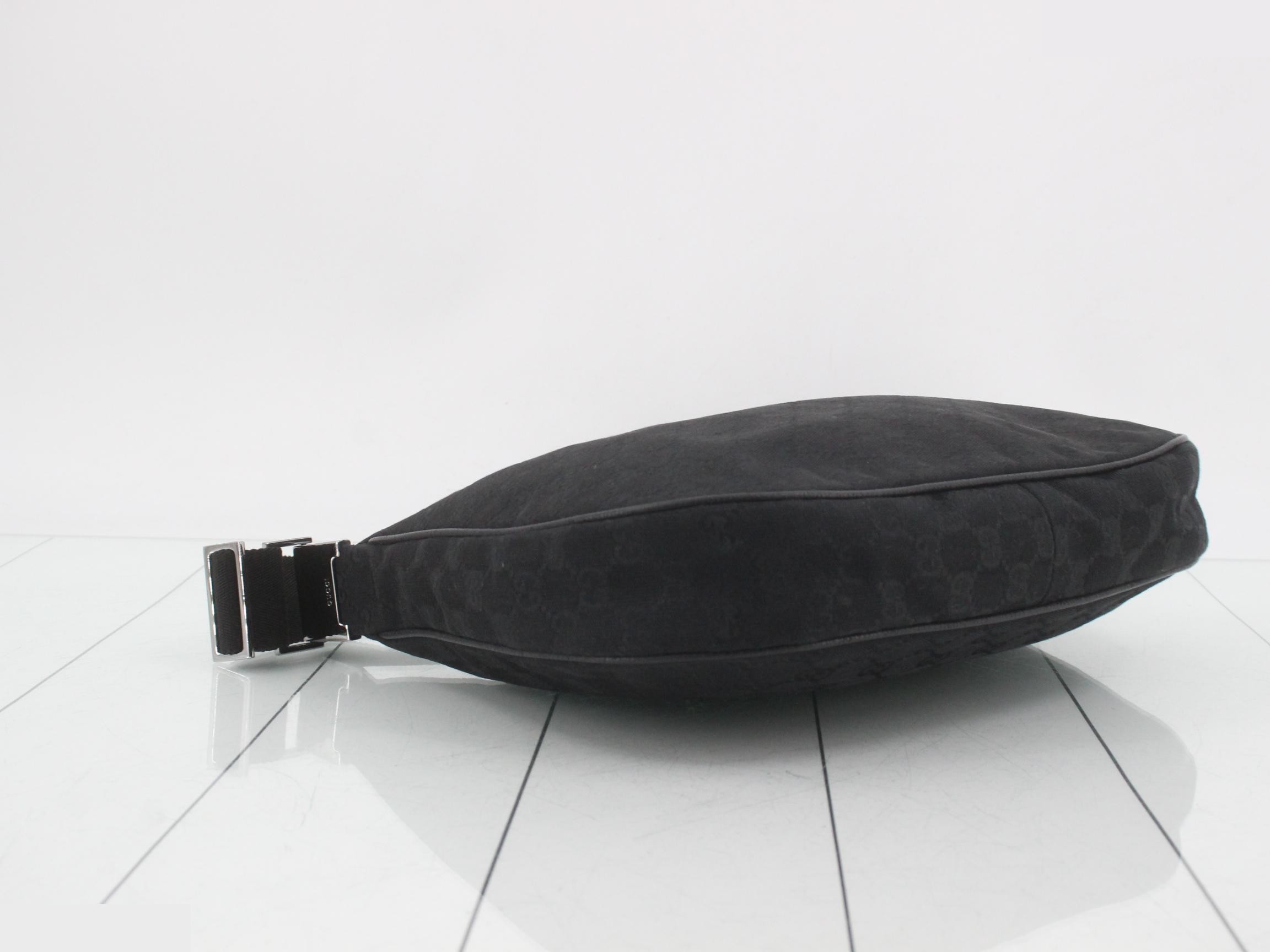 GG Canvas (Bag) - Shoulder Bag — view 5