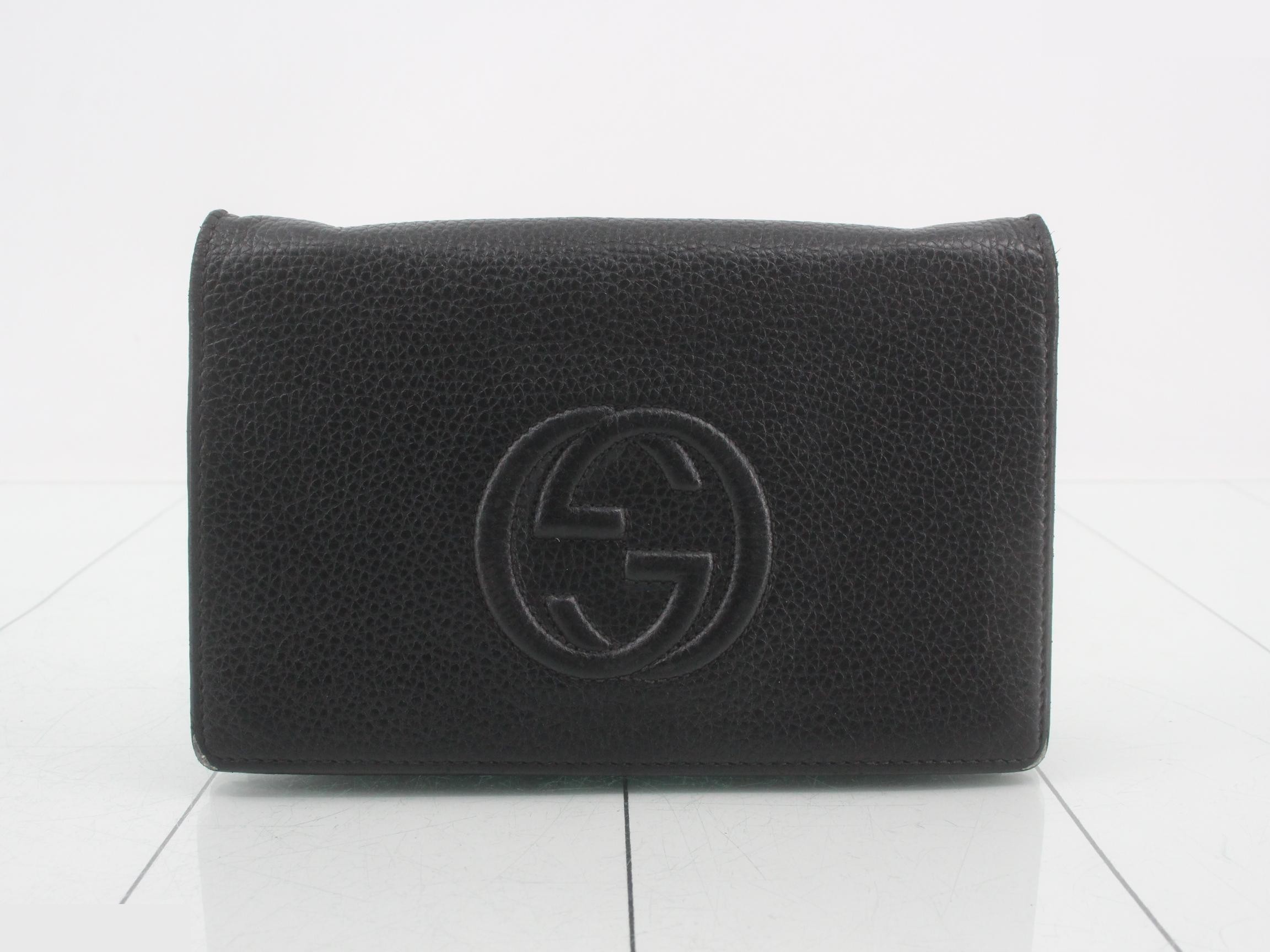 Soho Chain Wallet, Noir (Black), Interlocking Design, 5982