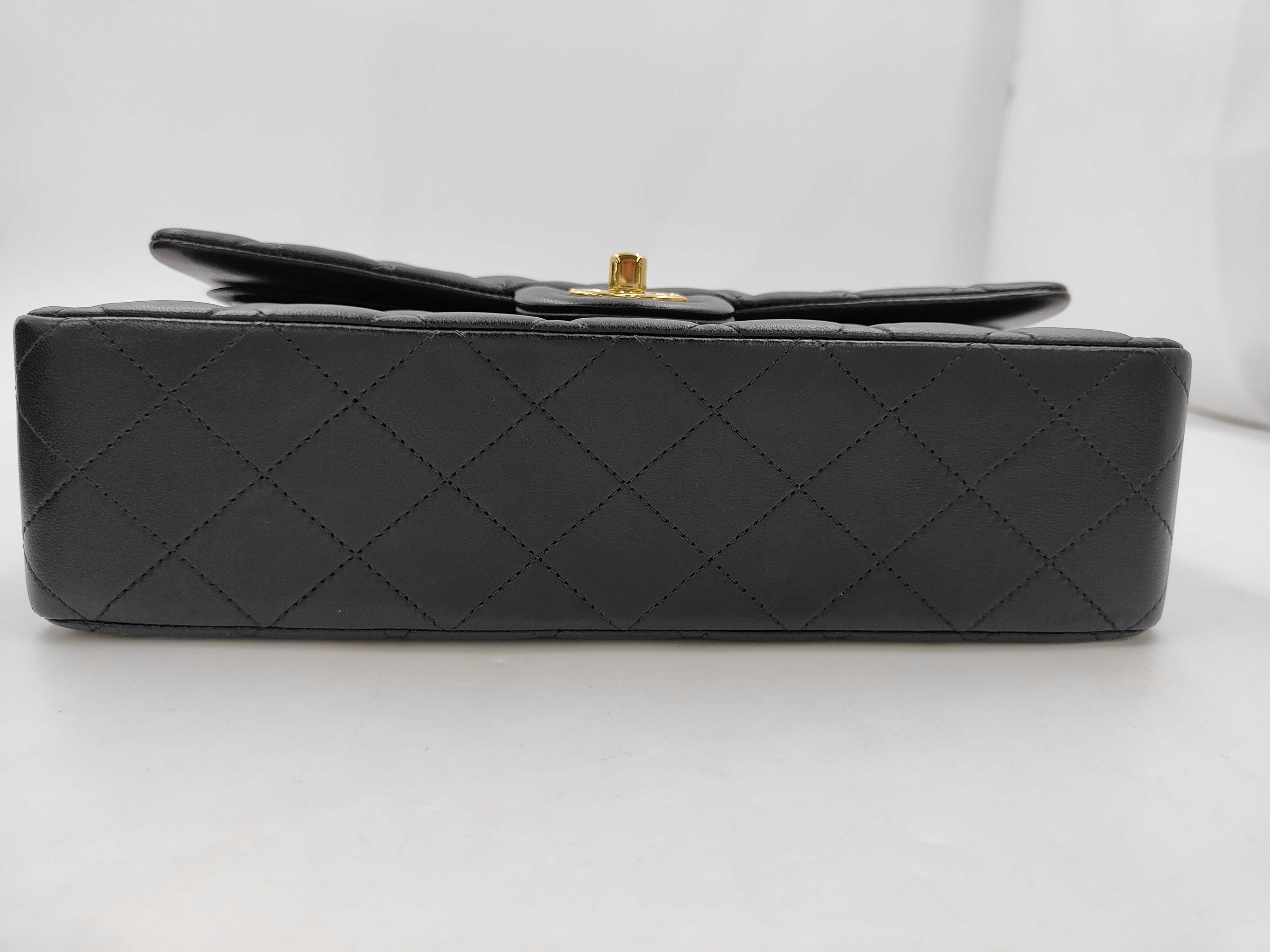 Matelassé 25 Double Flap Chain Shoulder Bag, Lambskin, Black, Gold Hardware — view 12