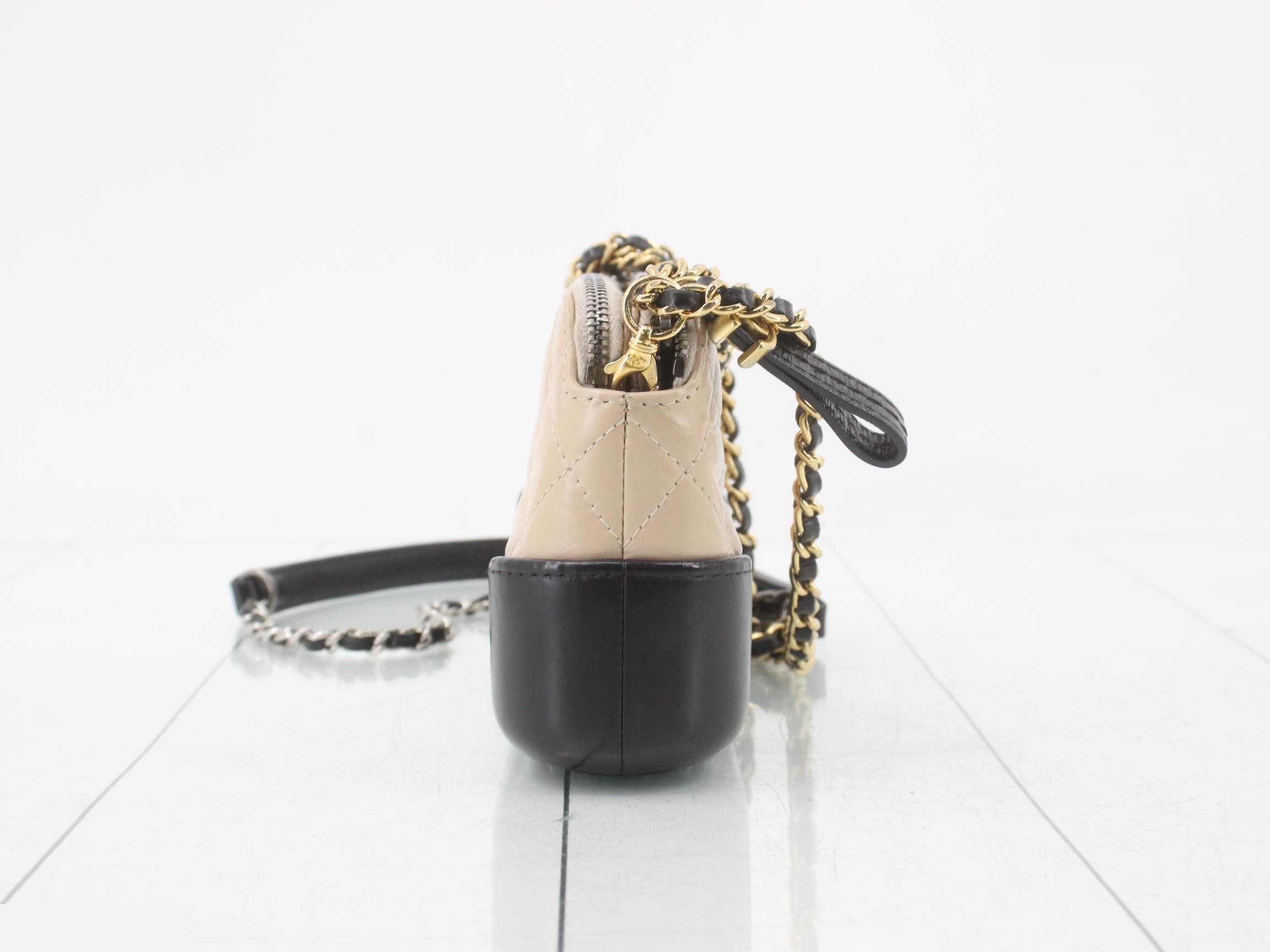 Gabrielle de Chanel Leather Chain Shoulder Bag — view 4