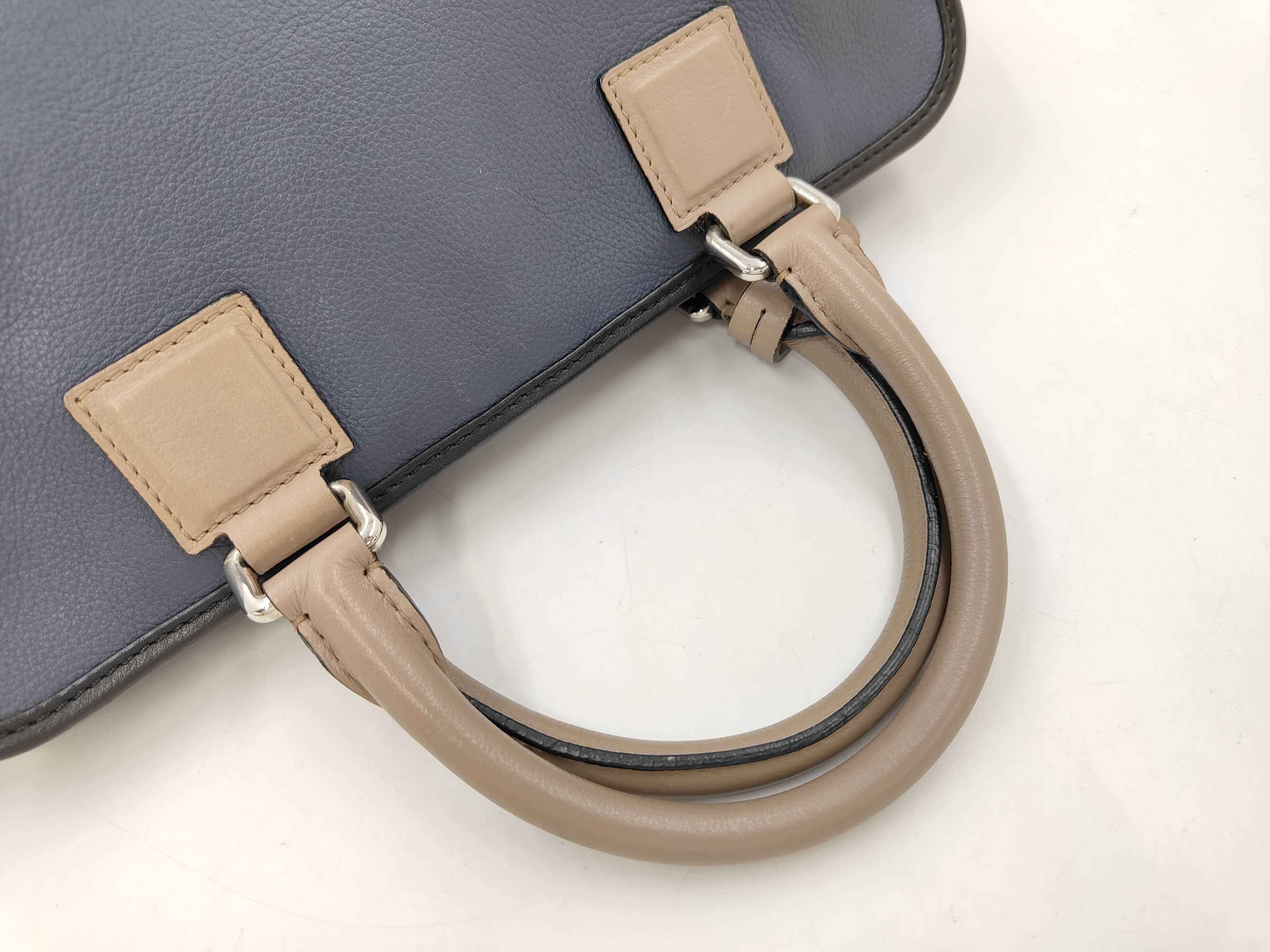 Amazona 28 Anagram Handbag — view 4