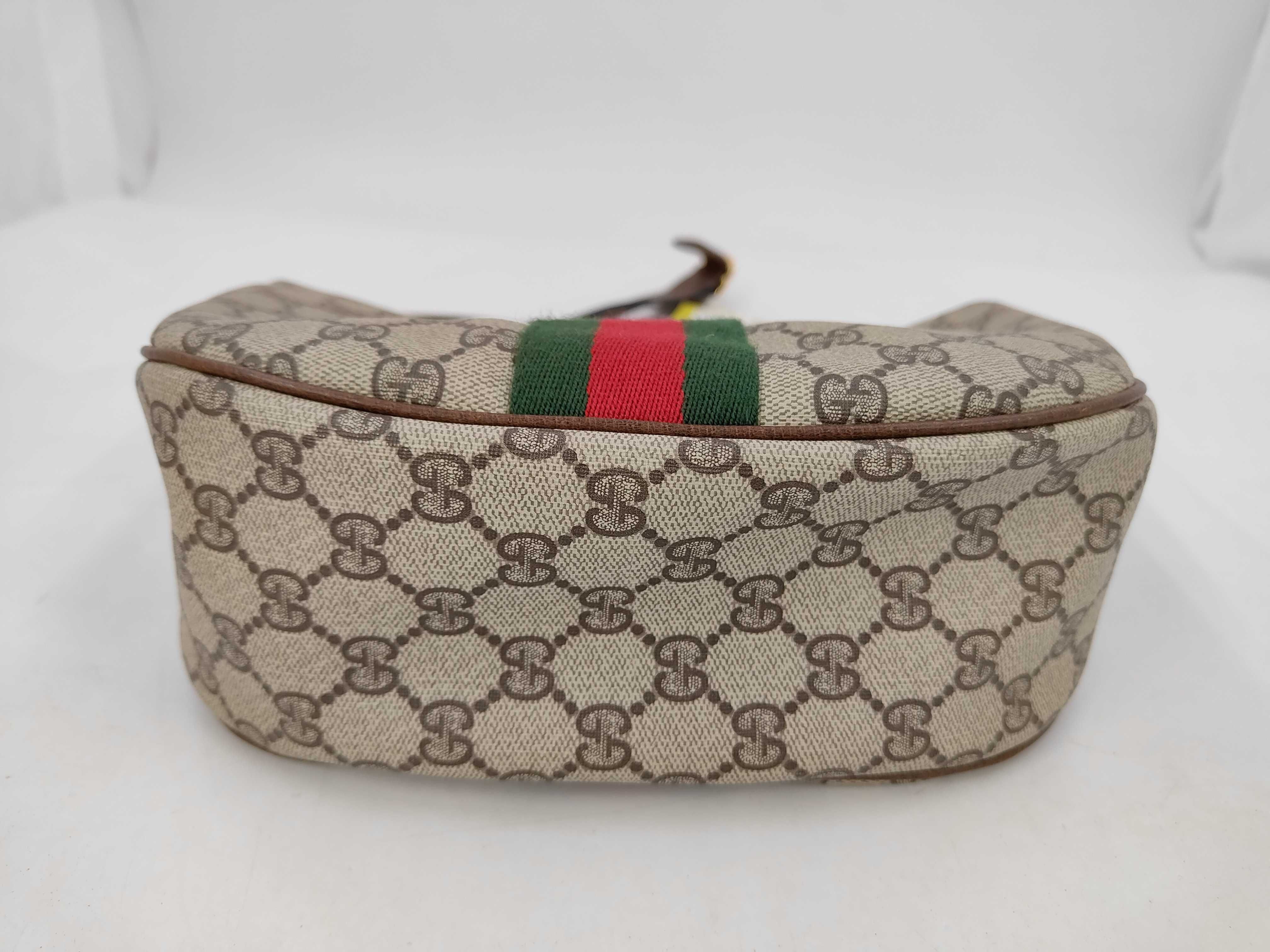 GG Supreme 010 378 Shoulder Bag — view 3
