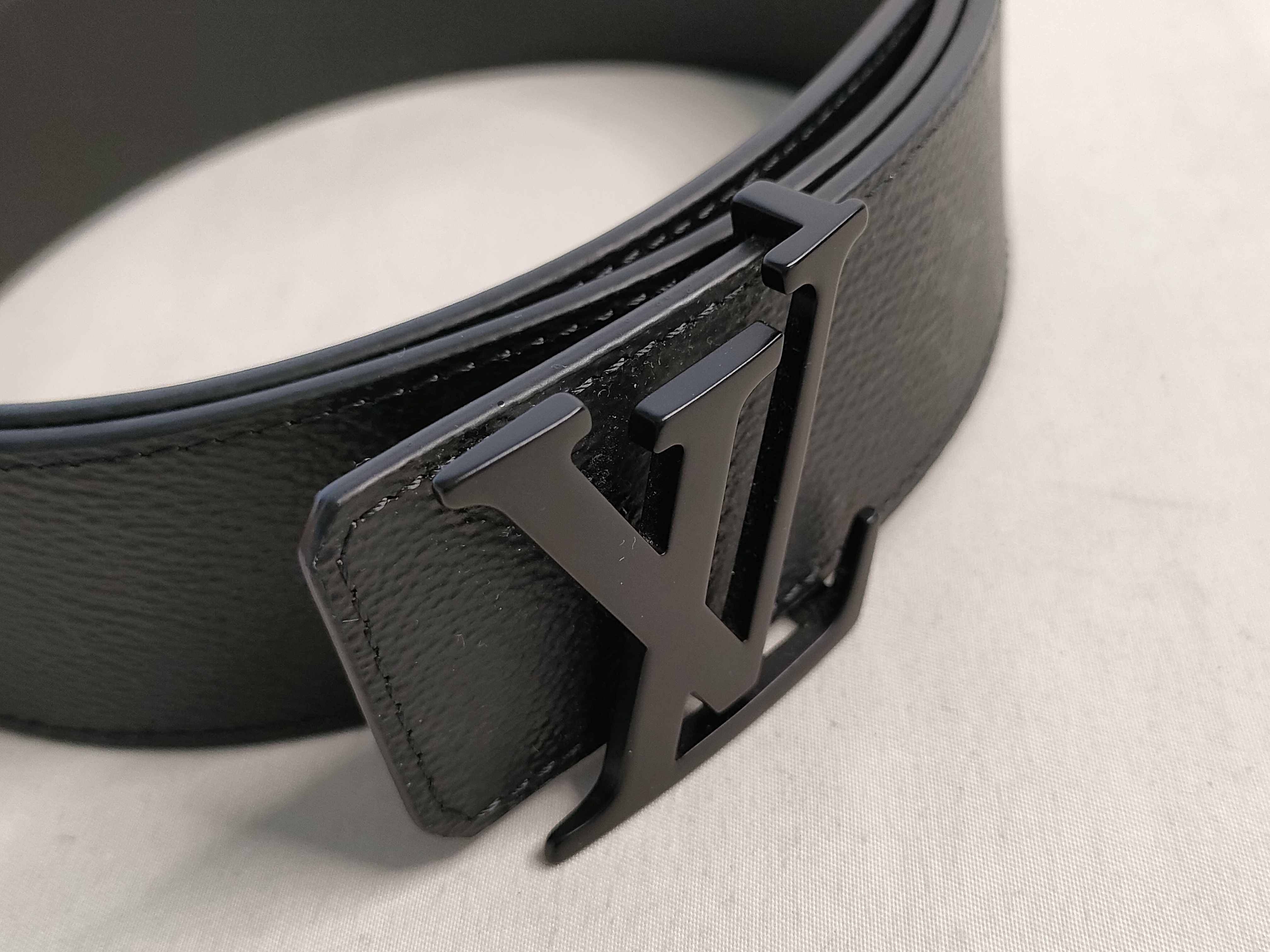 M4391JJ5205 LV Initials Reversible Belt — view 2