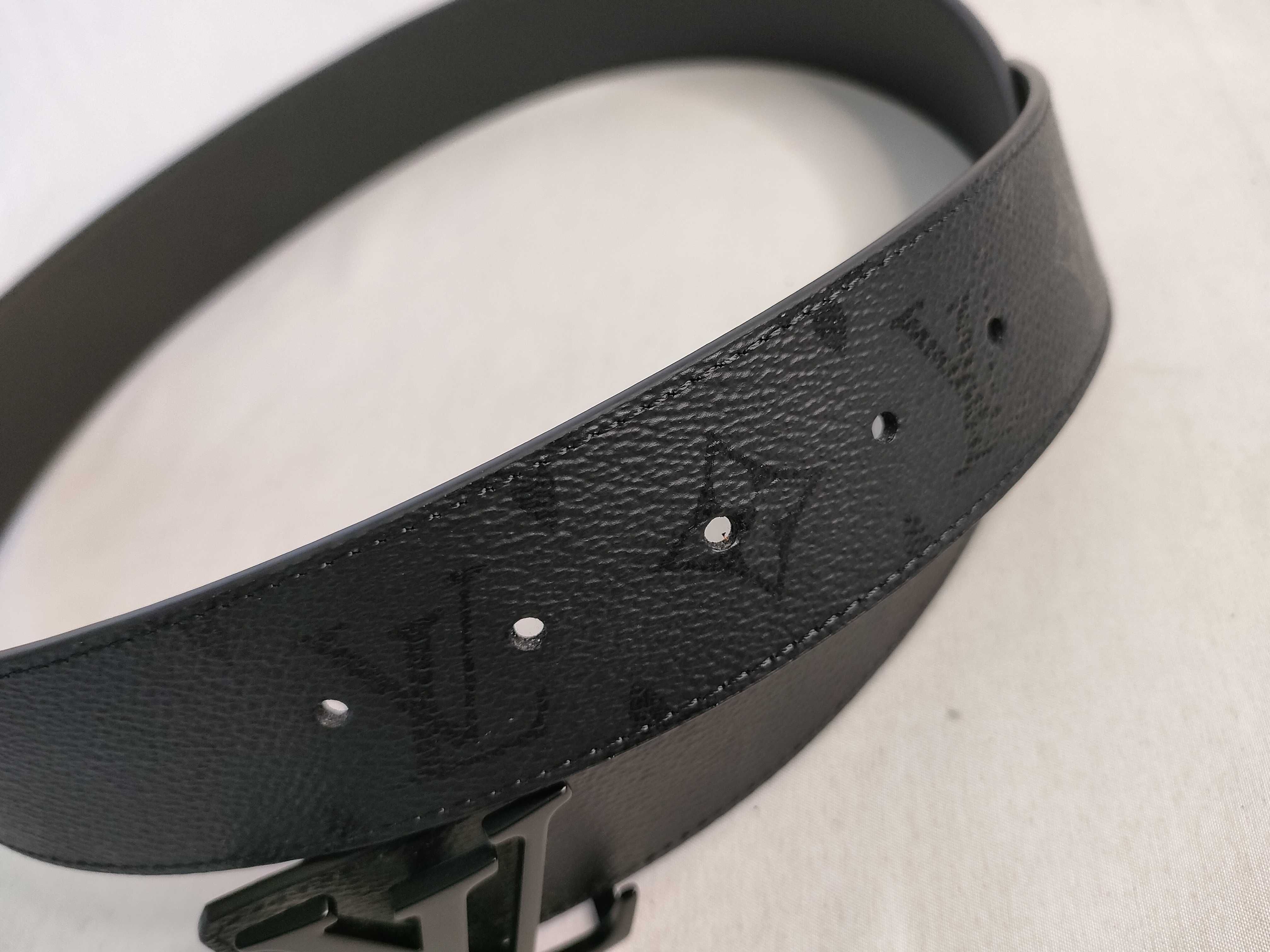 M4391JJ5205 LV Initials Reversible Belt — view 6