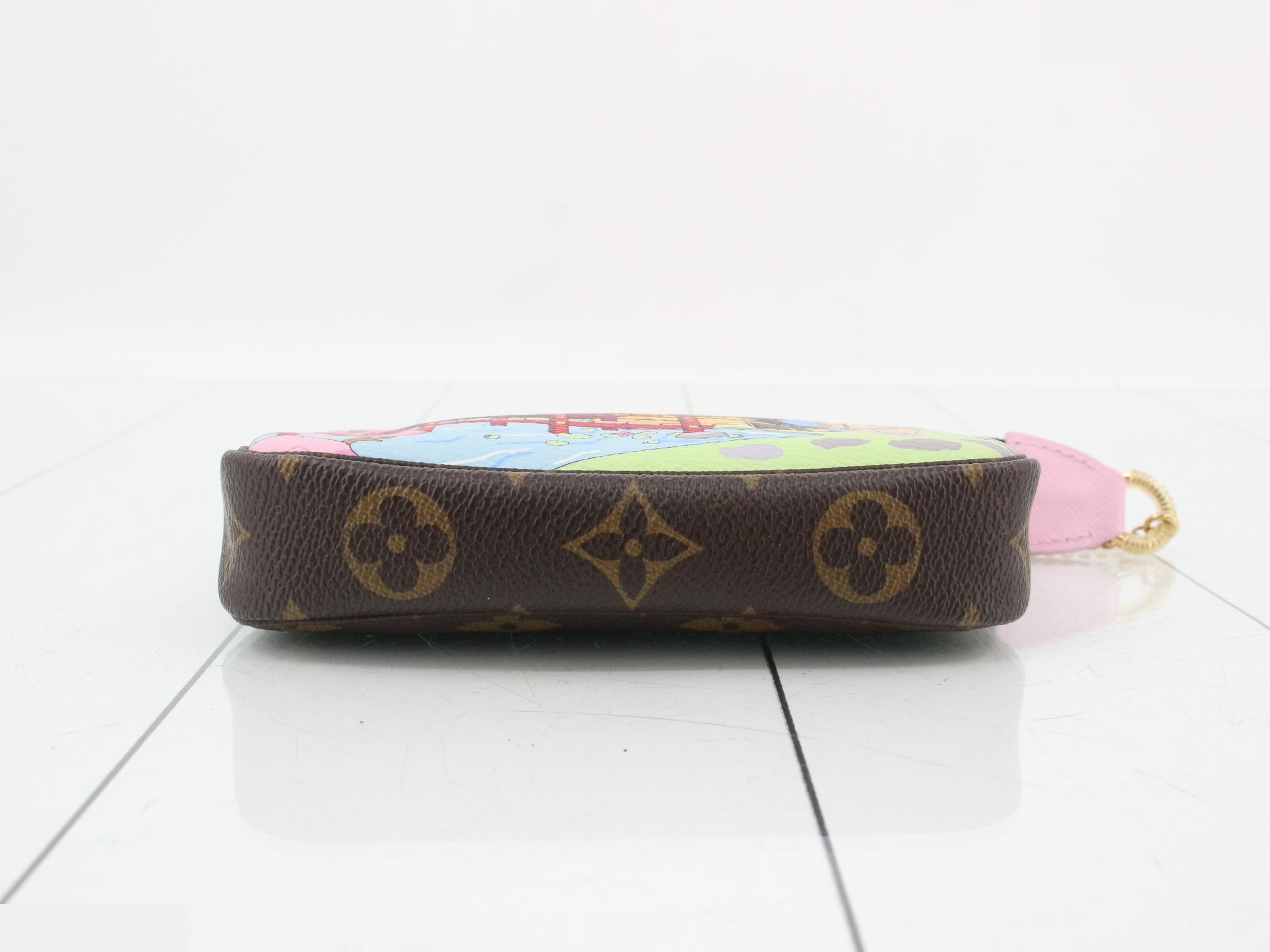 Vivienne Holiday Japan Limited Edition Mini Pochette Accessoires — view 3