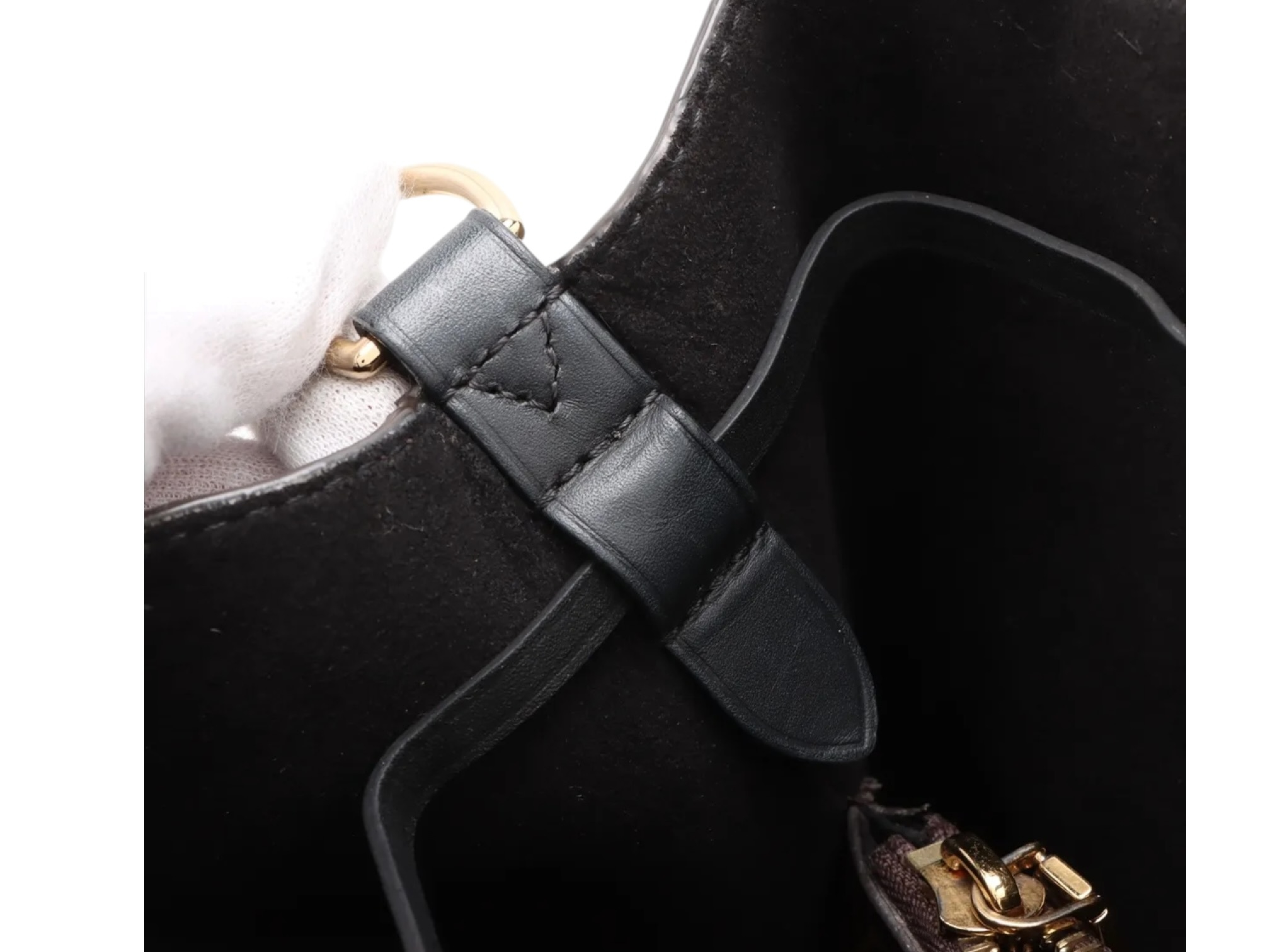 Monogram NeoNoe M44020 FK2240 RFID detected shoulder bag — view 13
