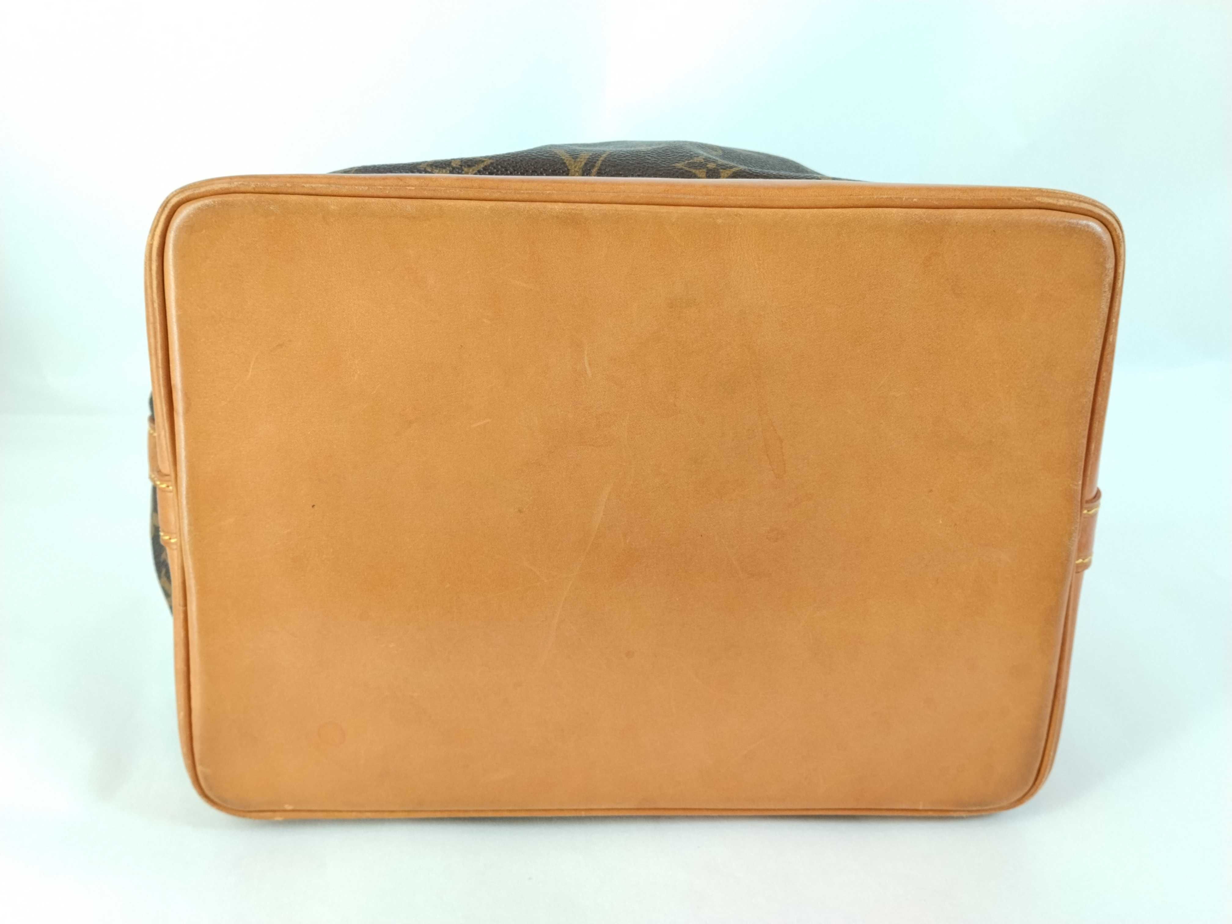 Monogram Noe M42224 (Serial number unknown) Brown Shoulder Bag — view 7