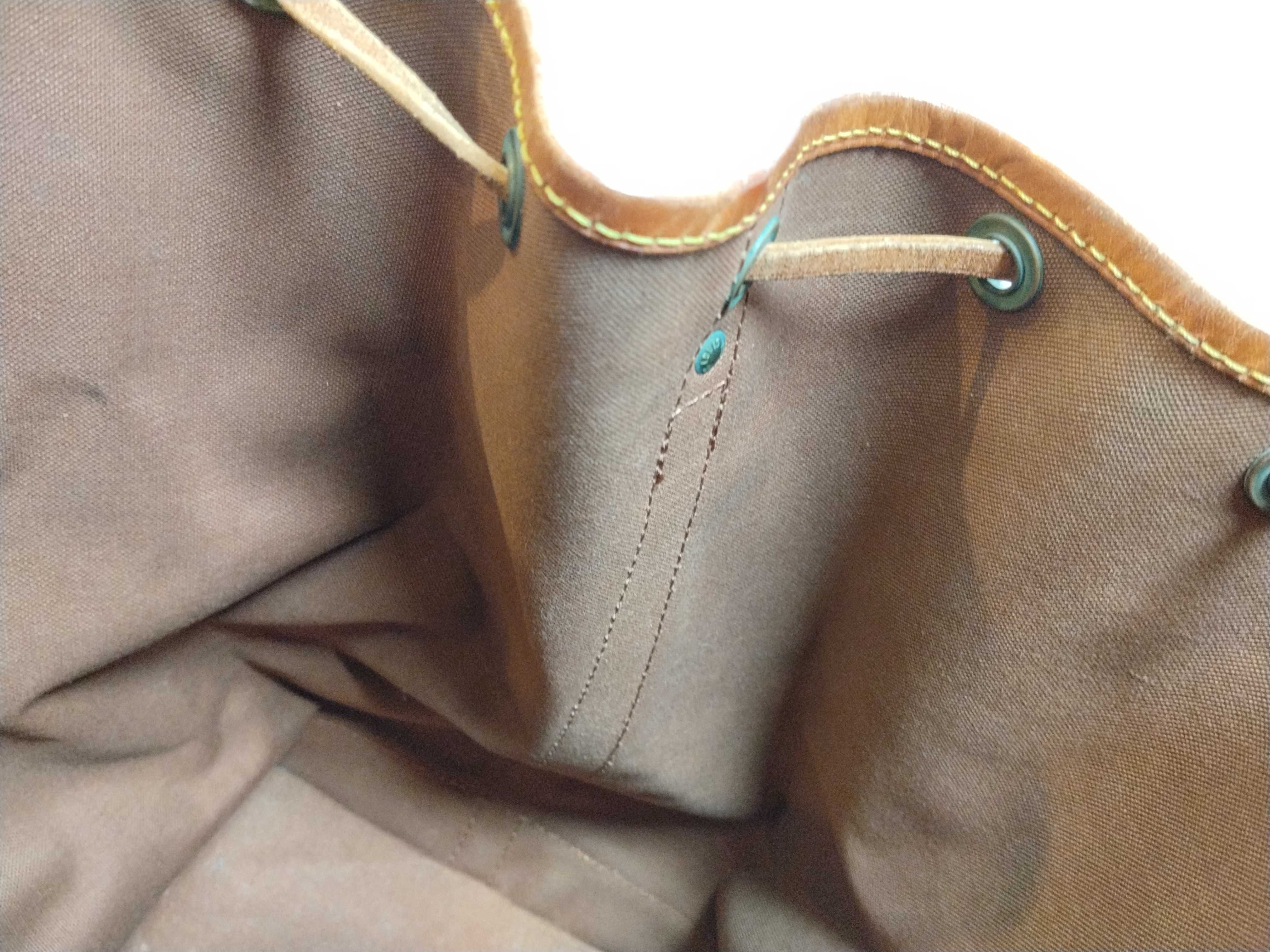 Monogram Noe M42224 (Serial number unknown) Brown Shoulder Bag — view 9