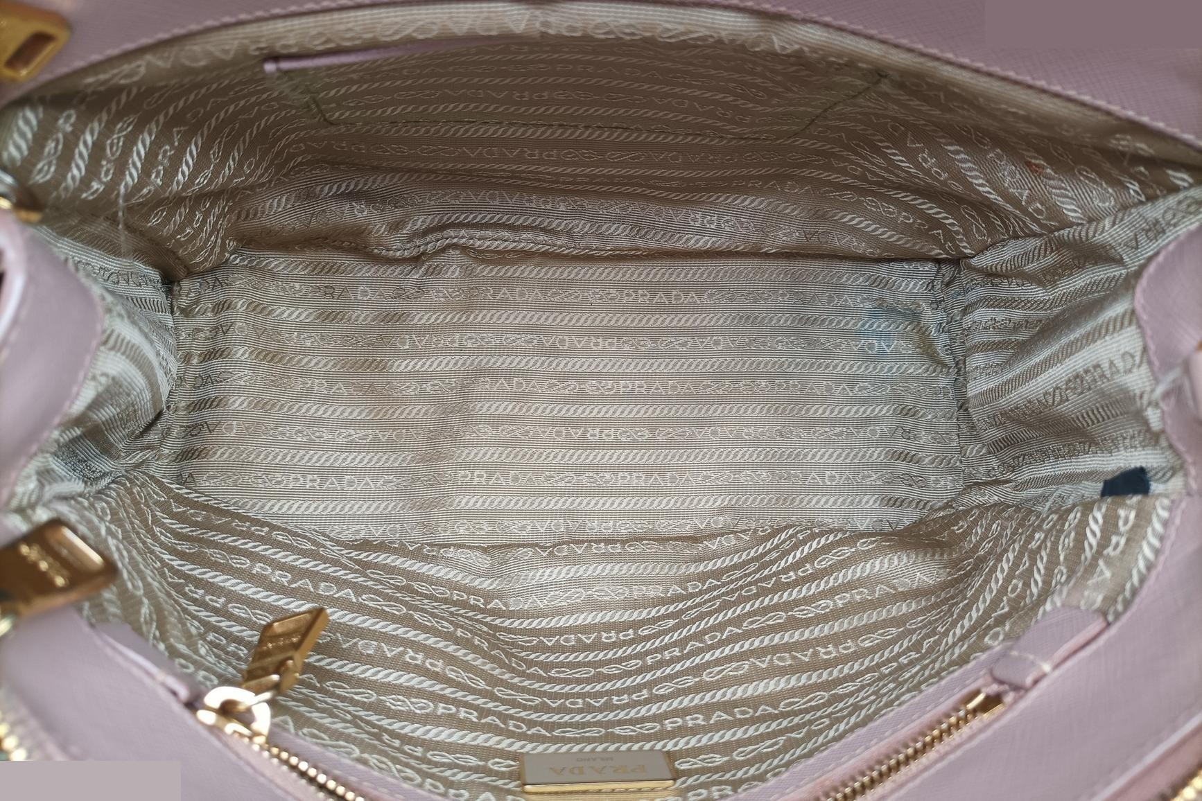 Galleria Saffiano Leather Pink — view 6