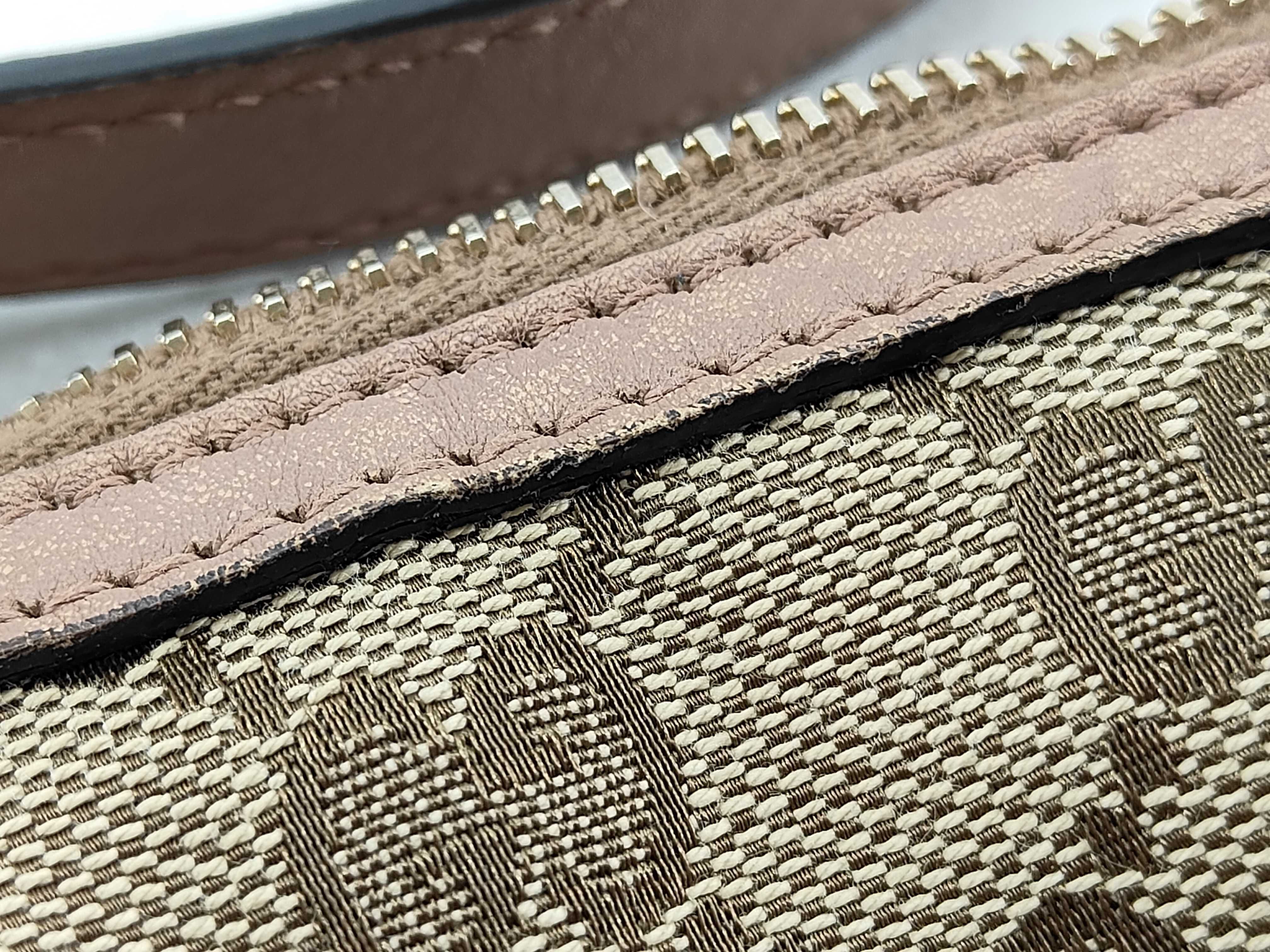 GG Canvas Handbag, Brown, 224093 Shoulder Bag — view 15