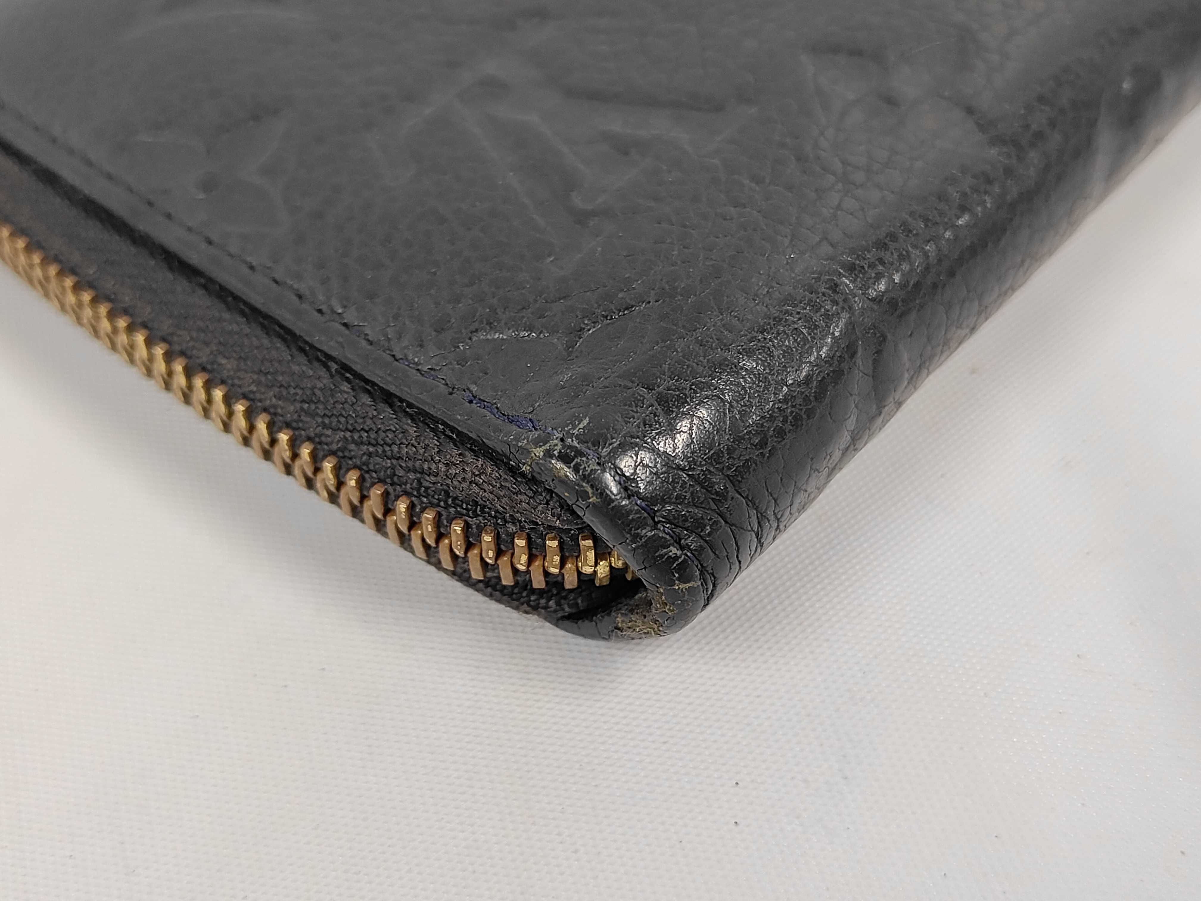 M93430 Monogram Empreinte Portefeuille Secret Compact Wallet — view 4