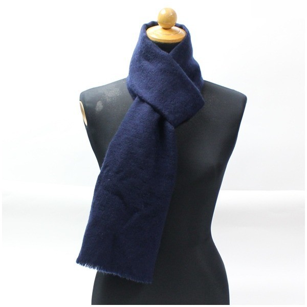 GG pattern scarf, with brand tag, no material tag. — view 2