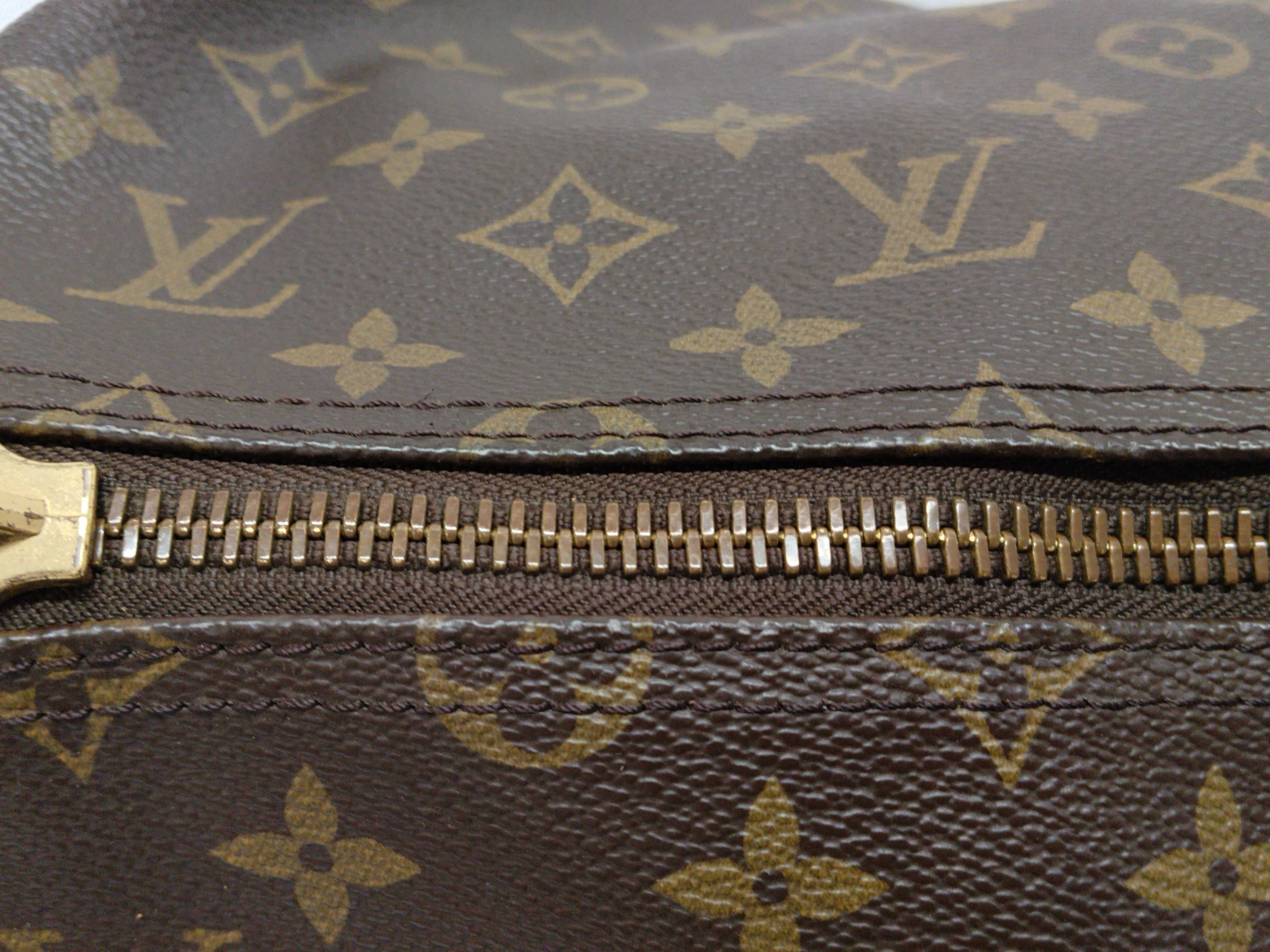 Monogram Keepall Bandoulière Boston Bag — view 6