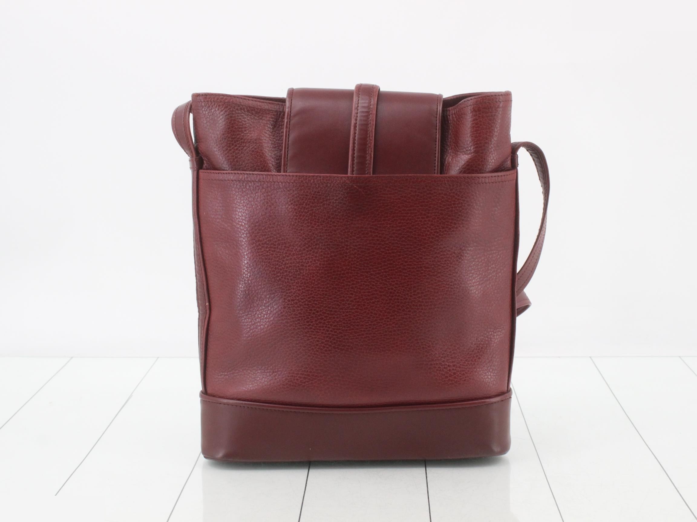 Must Line (Bag) - Shoulder Bag — view 2