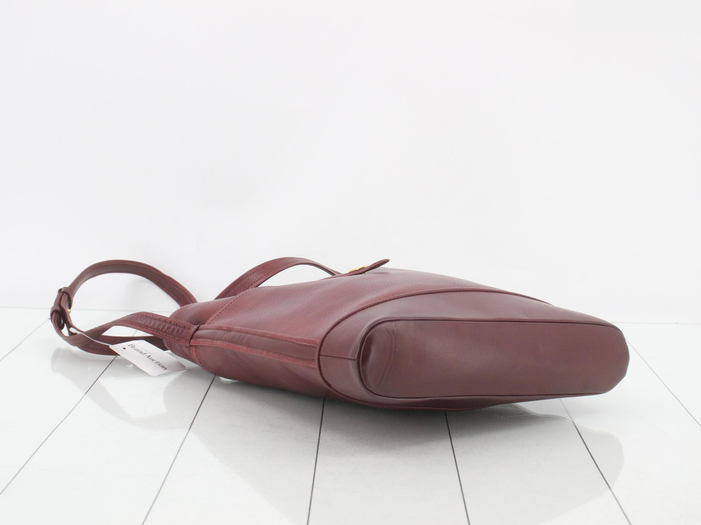 Must Line (Bag) - Shoulder Bag — view 5
