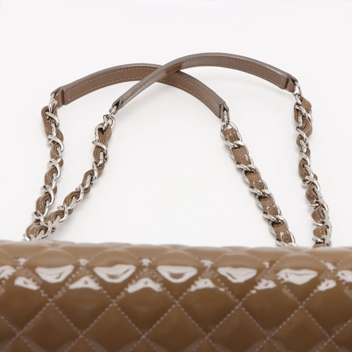 Matelasse Patent Leather Chain Handbag Coco Charm Khaki Silver Hardware 15235172 15th Series — view 6